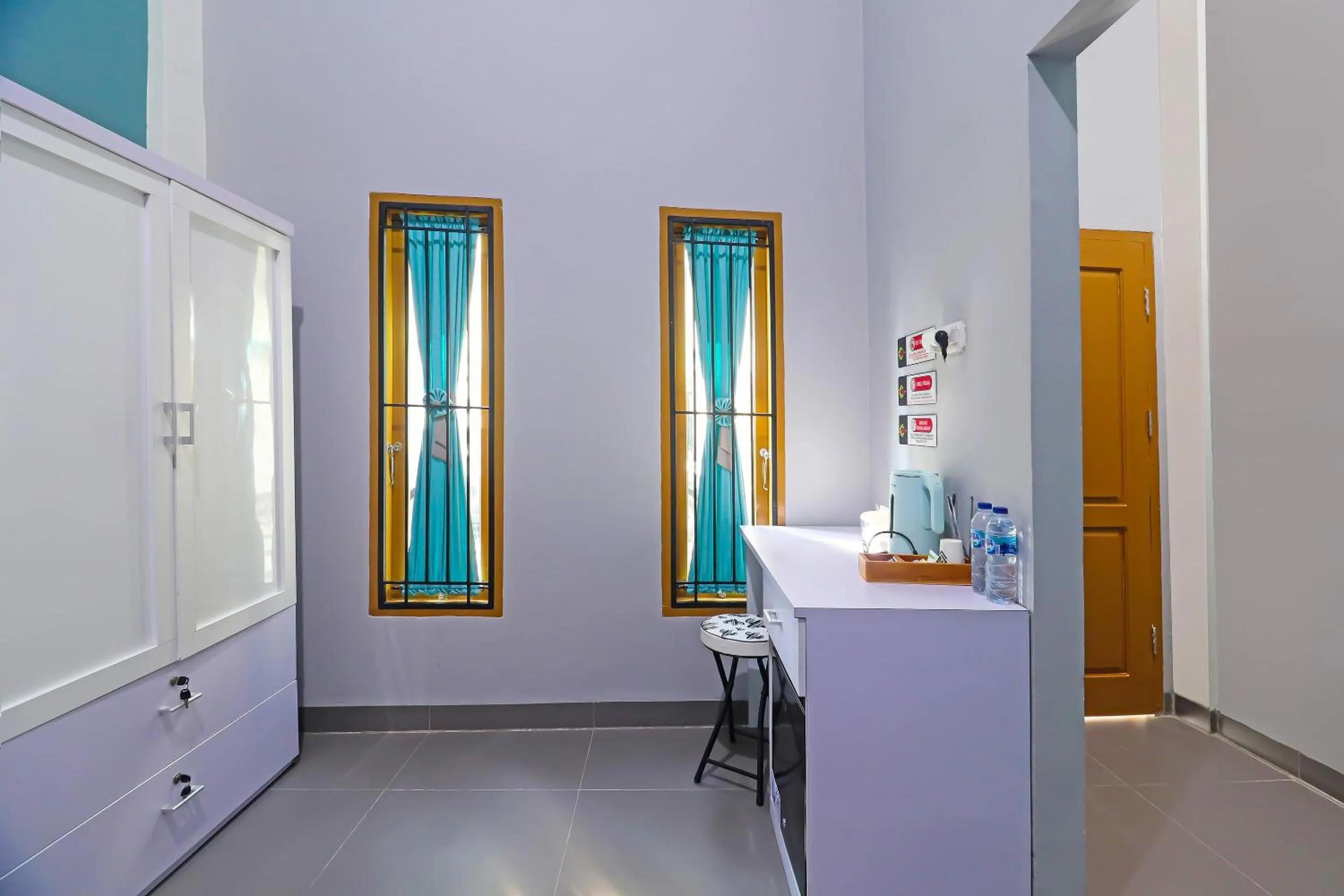 Bedroom in OYO Life 92691 Mc Kost Syariah