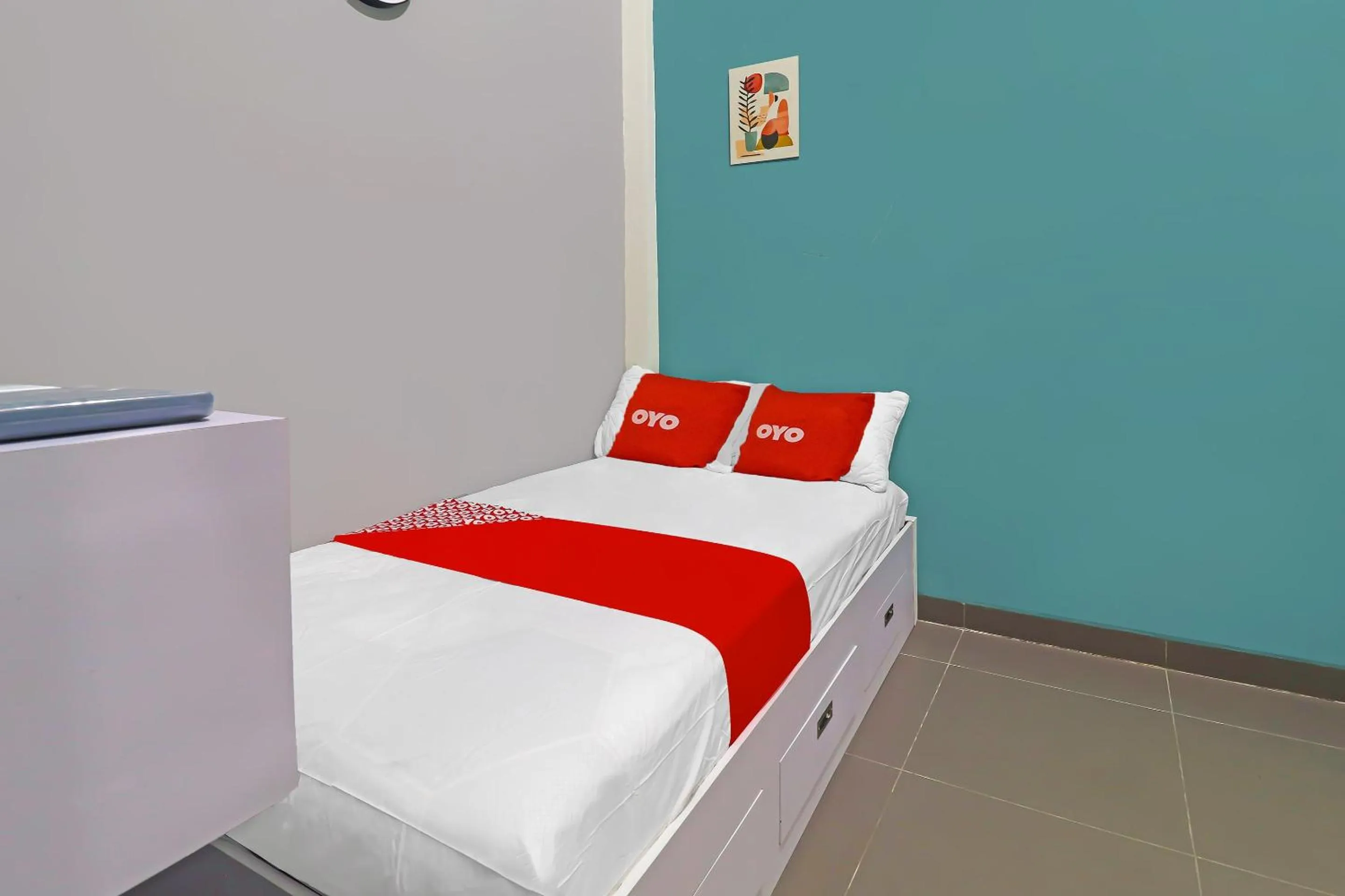 Bedroom, Bed in OYO Life 92691 Mc Kost Syariah