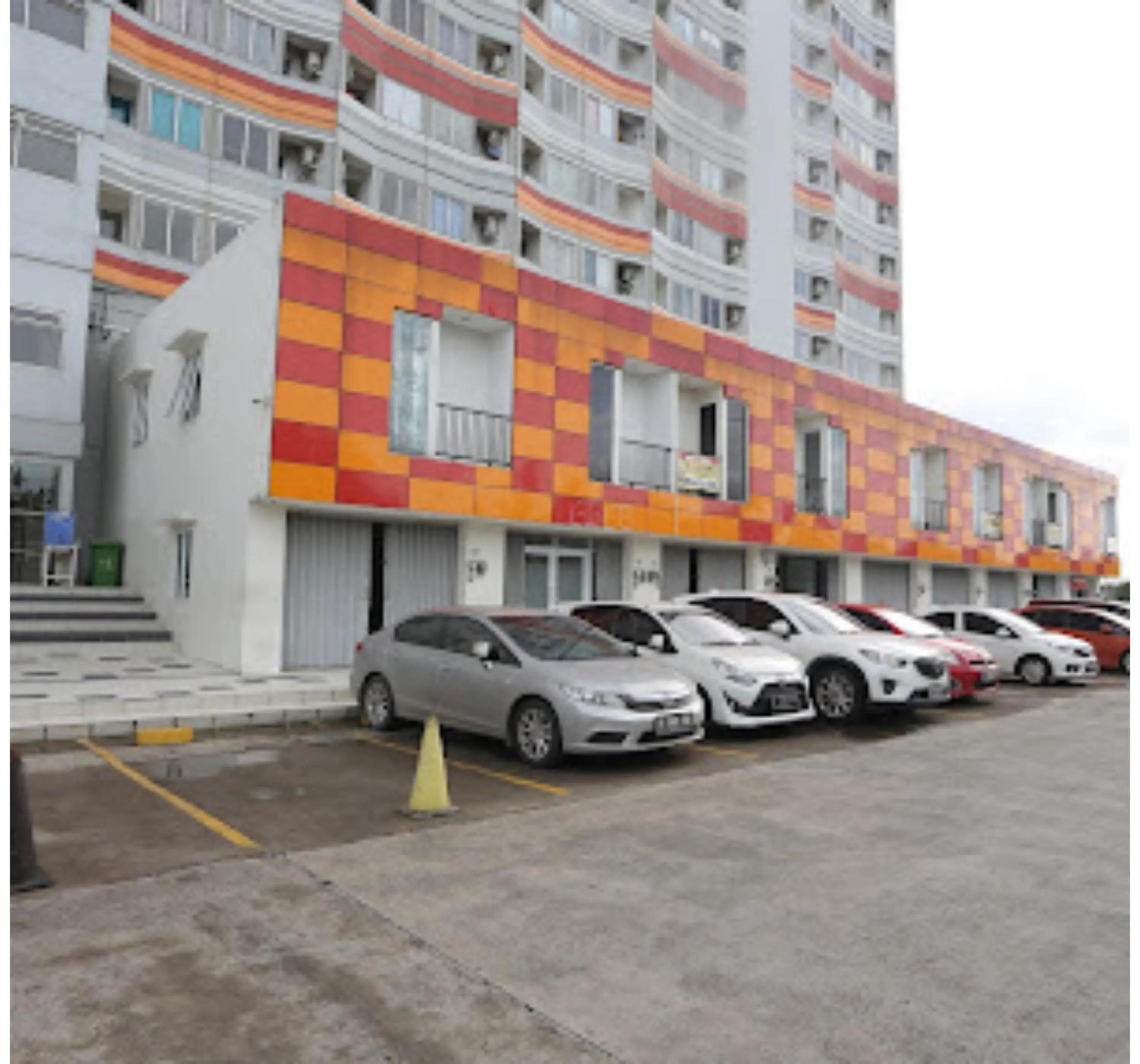 OYO Life 92859 Biant House