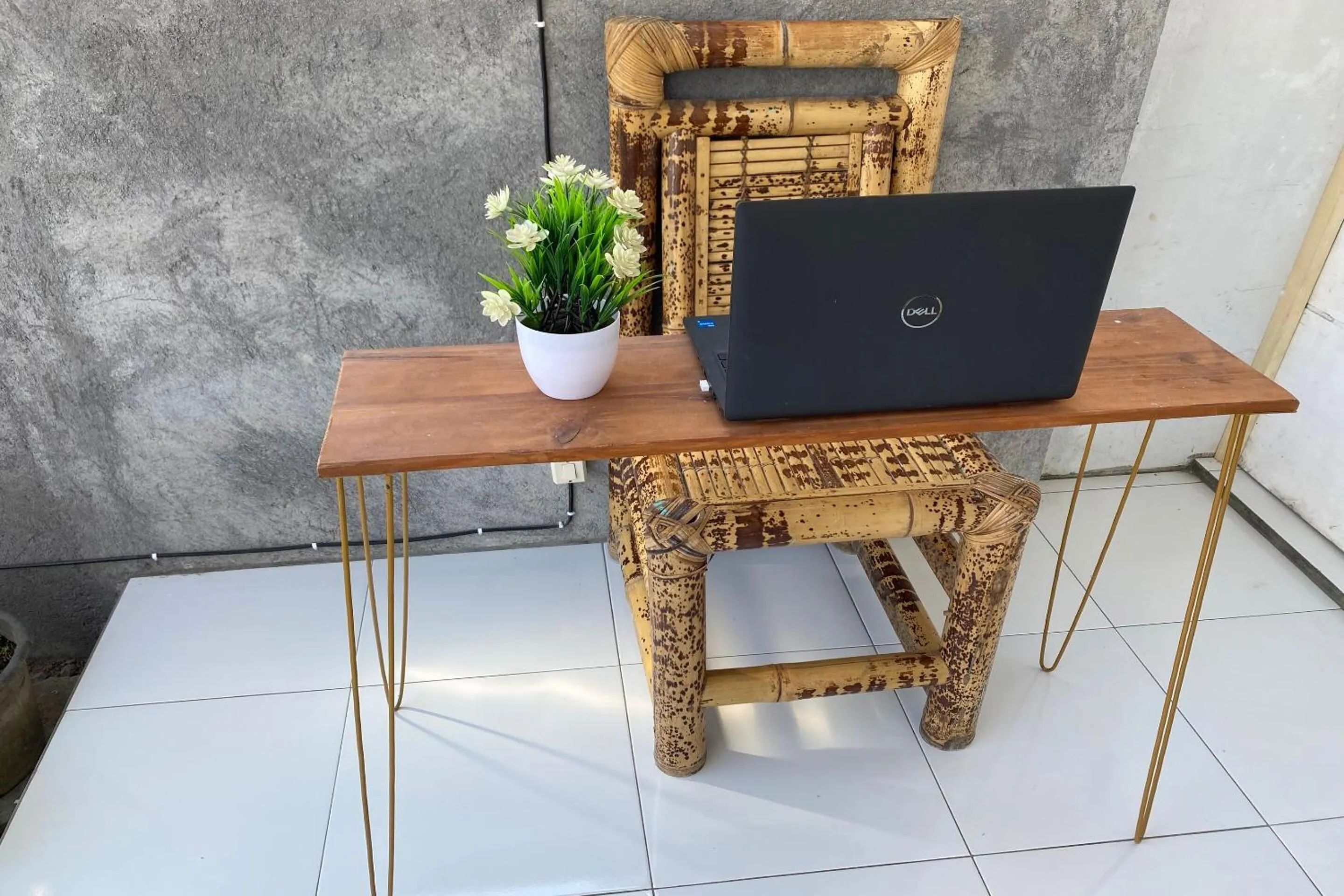 Lobby or reception in OYO Life Kos Bu Luh Mangku