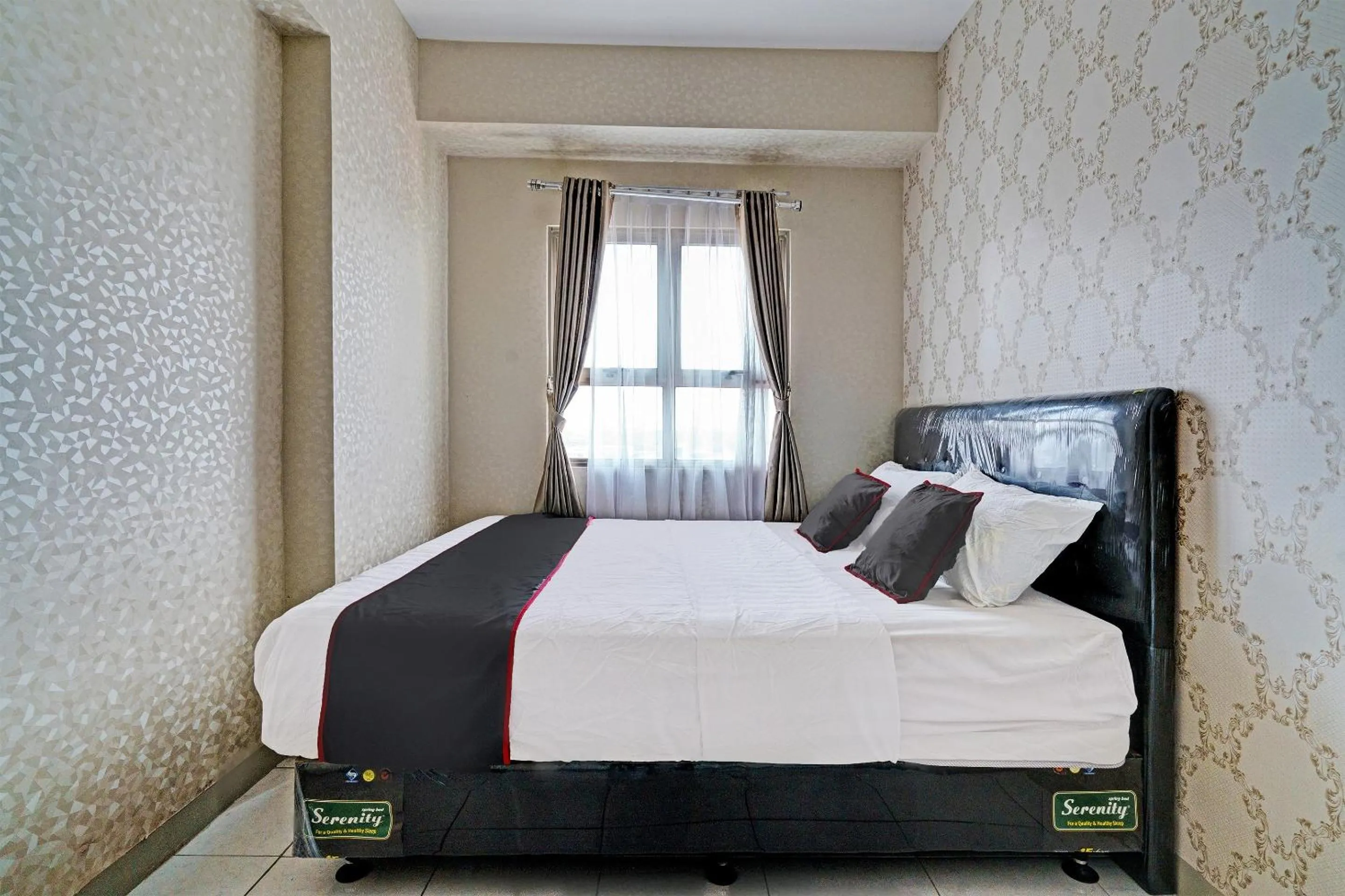 Bedroom, Bed in OYO Life 92548 M-square Apartment By Lins Pro