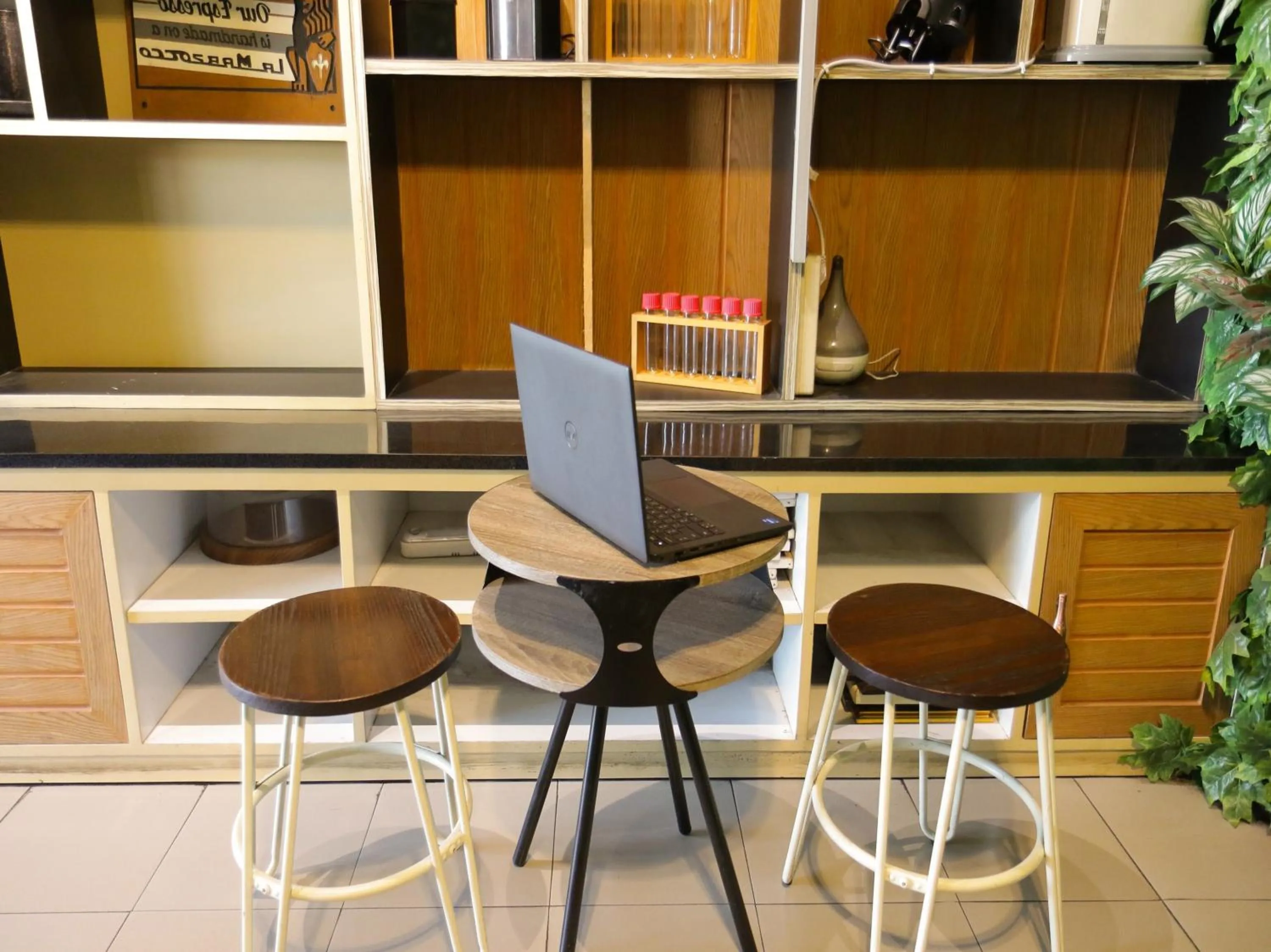 Lobby or reception in OYO Life 92922 Kost Bu Mala 1 Syariah