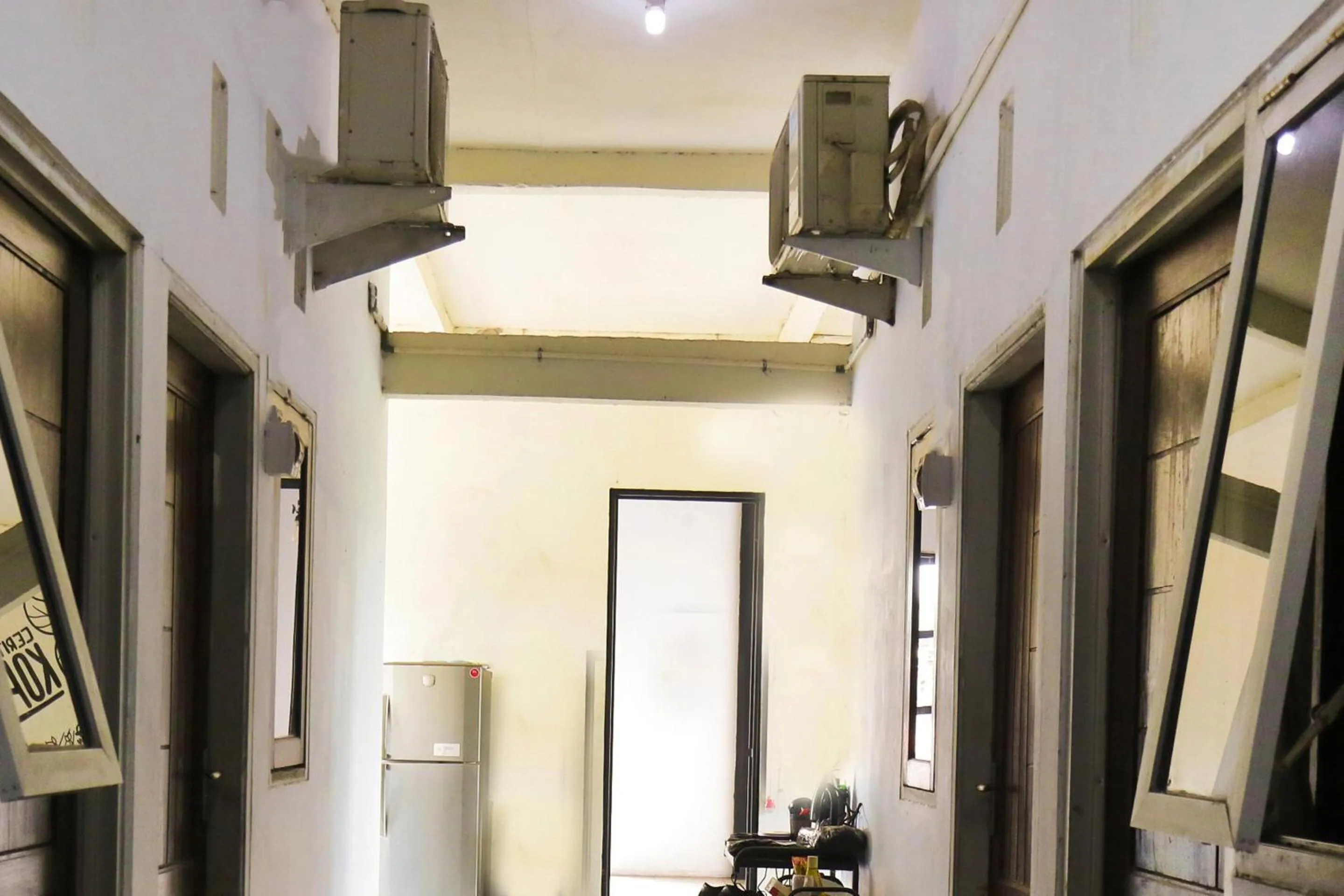 Lobby or reception in OYO Life 92922 Kost Bu Mala 1 Syariah