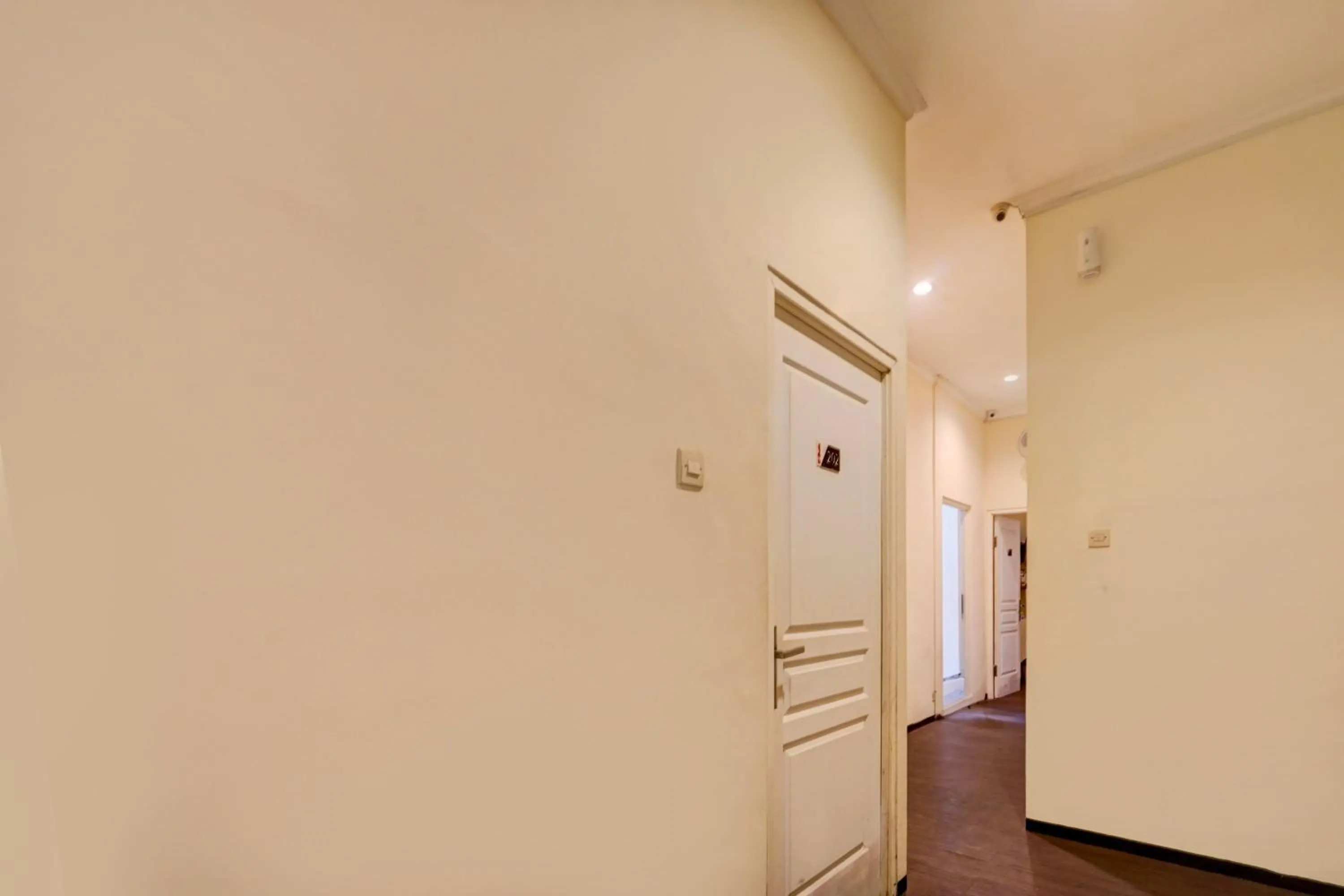 Lobby or reception in SPOT ON 93014 Griya Nautika Sukodono