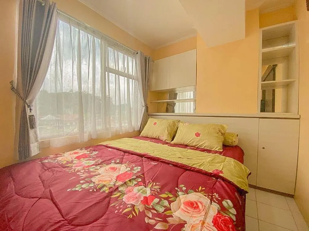 Bedroom, Bed in OYO Life 92649 Jarrdin Apartment By Glory