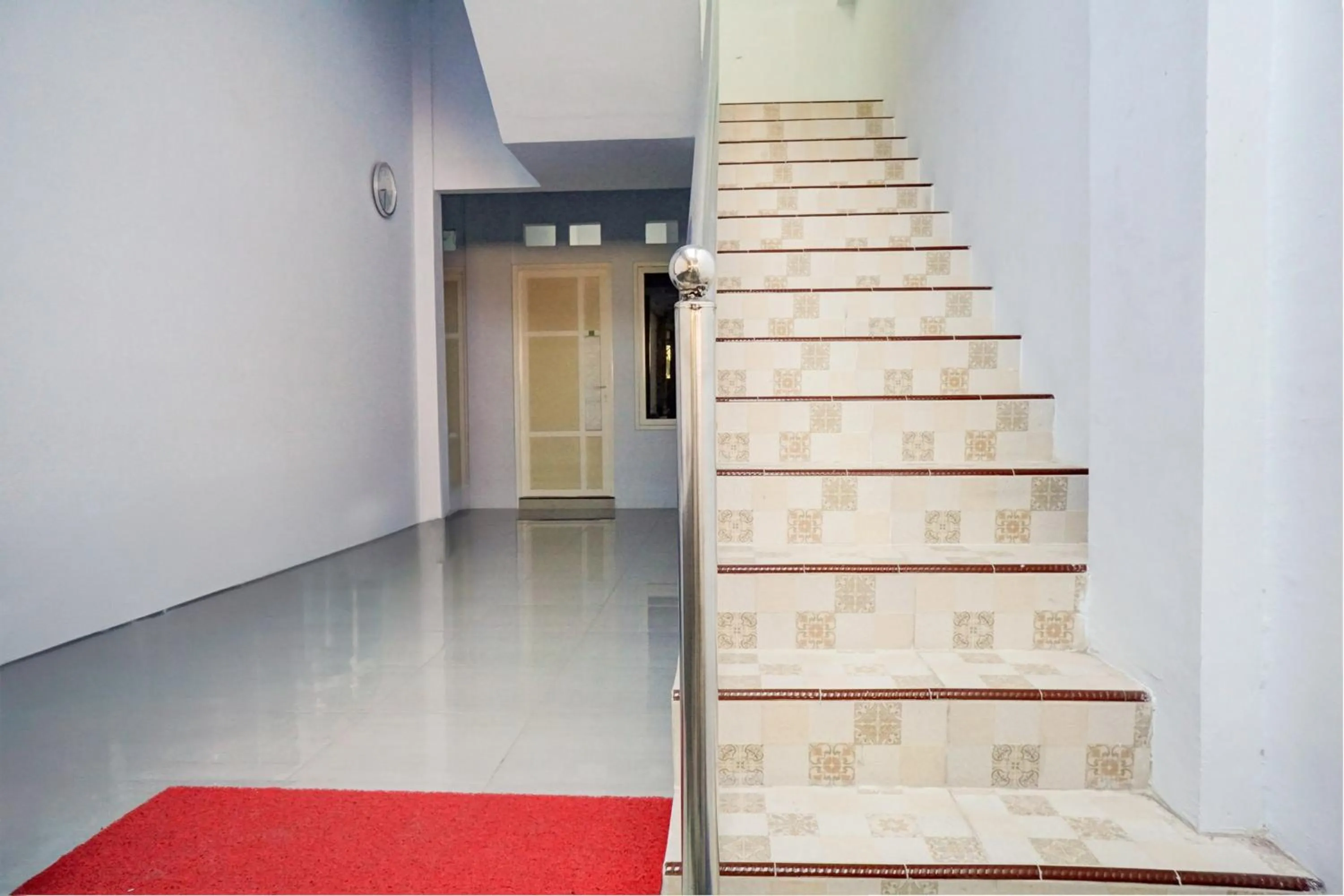 Lobby or reception in OYO Life 92918 Rumah Kost Arrahma Syariah