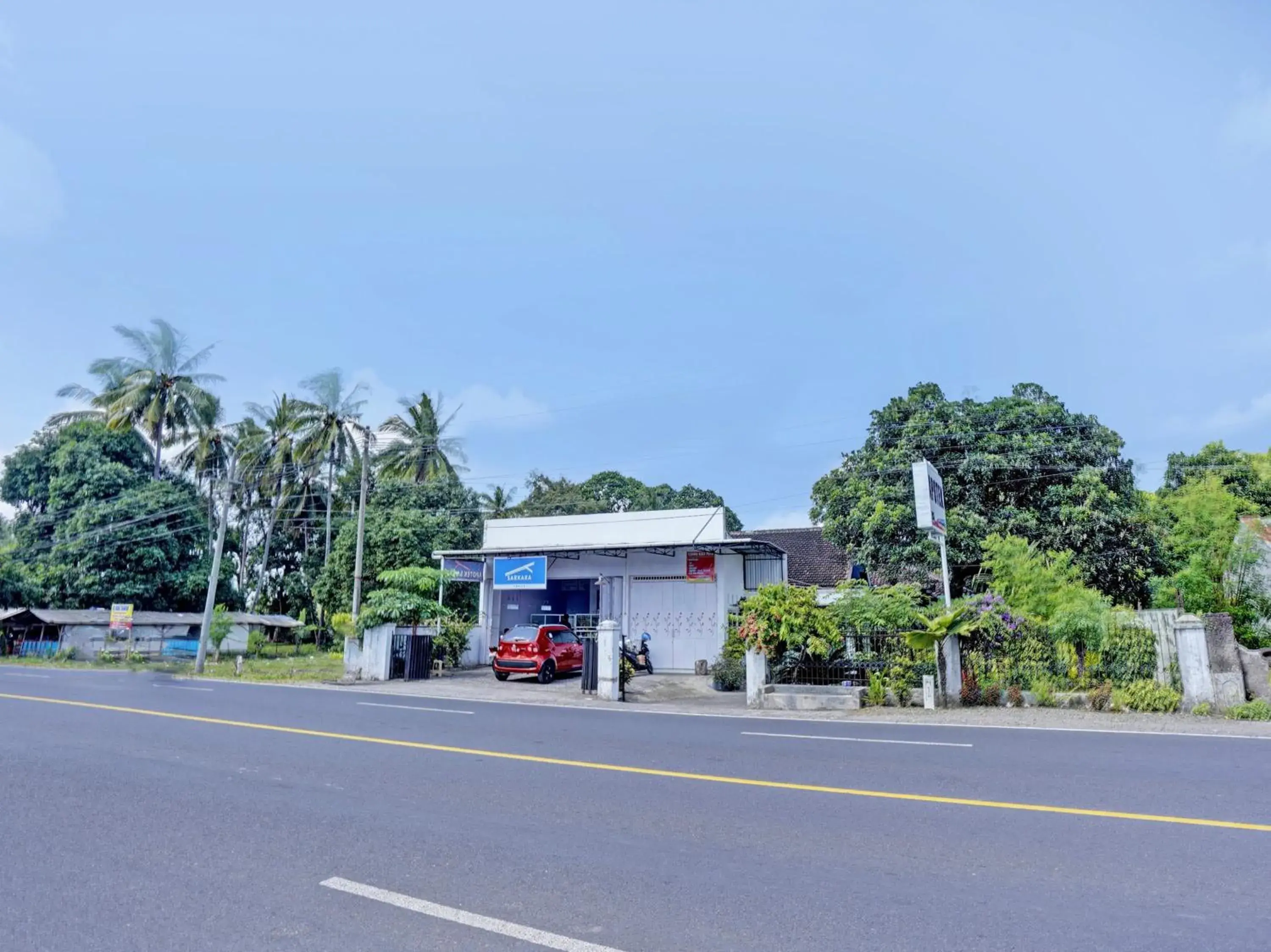 OYO Life 92937 Kost Putri Sarkara Syariah OYO Life 92937 Kost Putri Sarkara Syariah