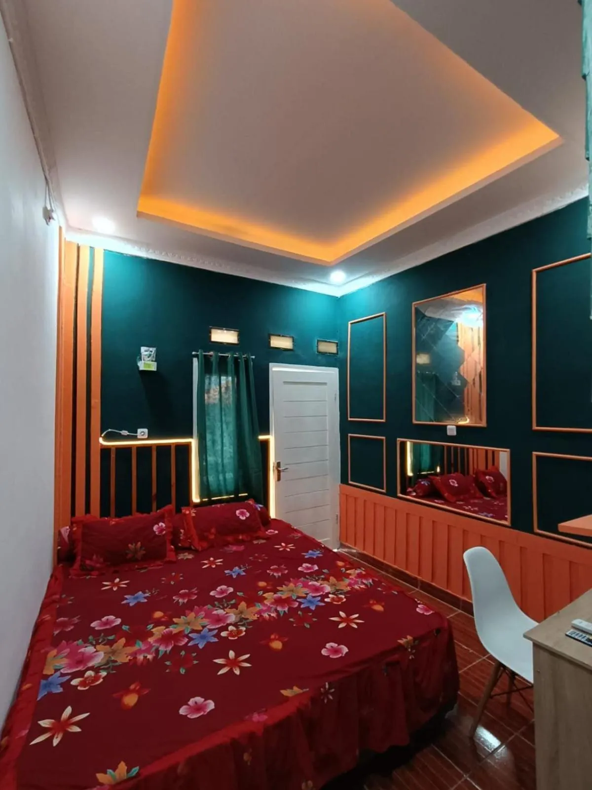 Bedroom, Bed in OYO Life 92977 Neba Kost Aesthetic