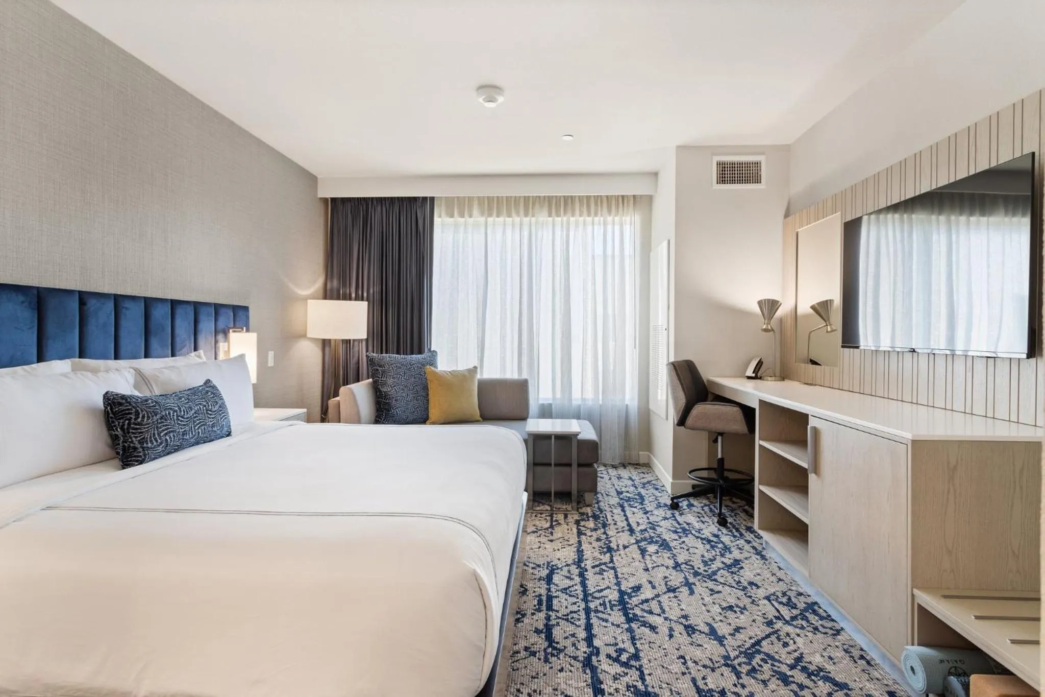 Photo of the whole room, Bed in EVEN Hotel Austin Uptown near the Domain by IHG