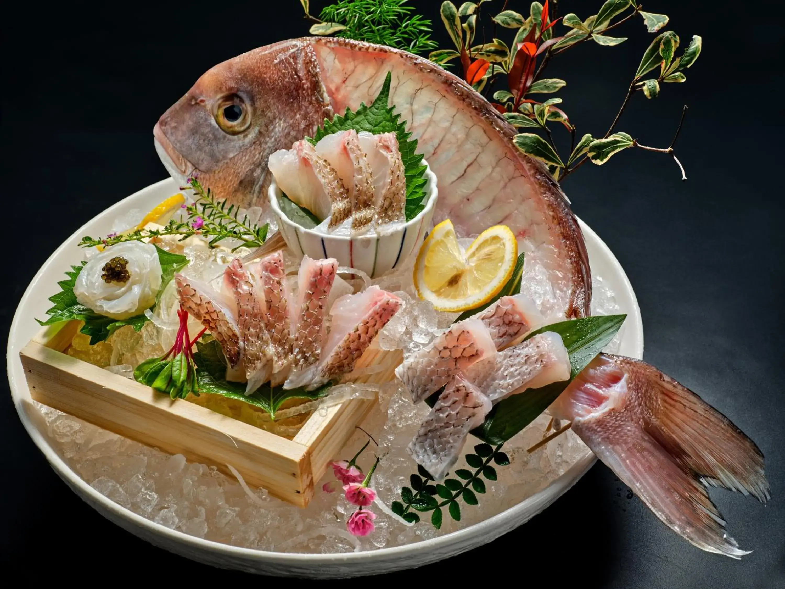 Restaurant/places to eat in Crowne Plaza Jiangmen Binjiang by IHG Restaurant/places to eat in Crowne Plaza Jiangmen Binjiang by IHG