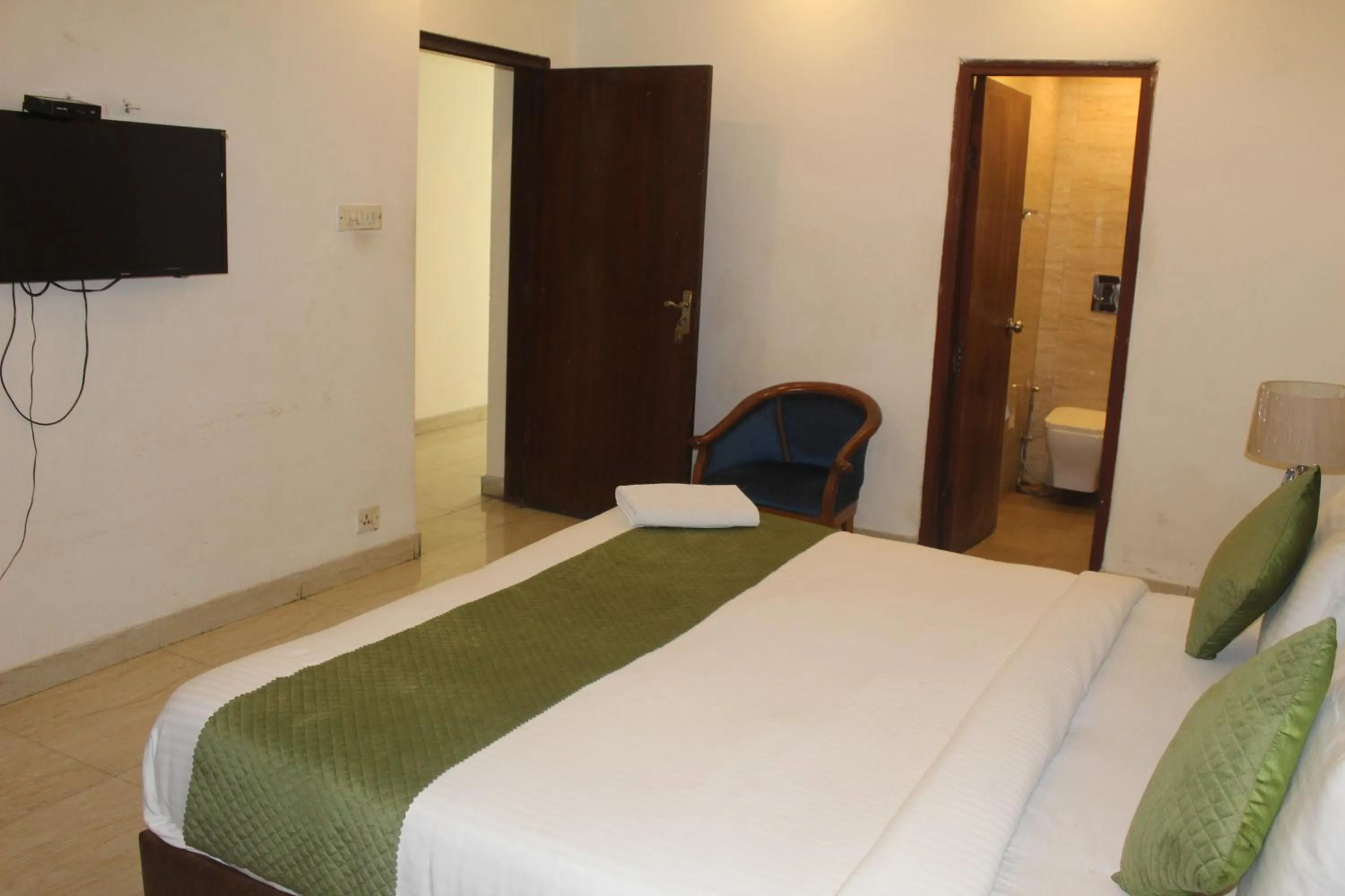 Bedroom, Bed in Khanna Residency