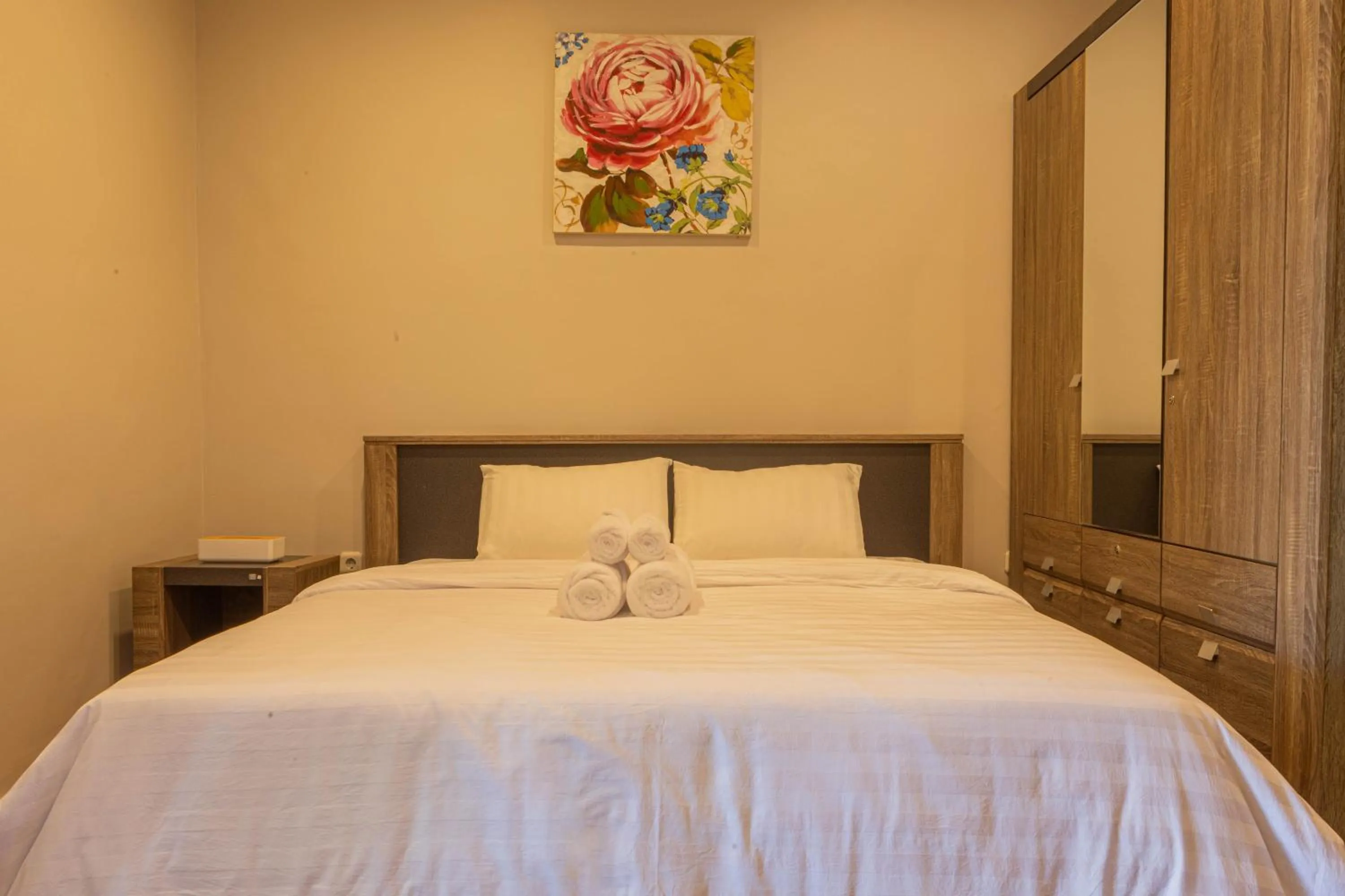 Bed in Lavender - Taman Tanda