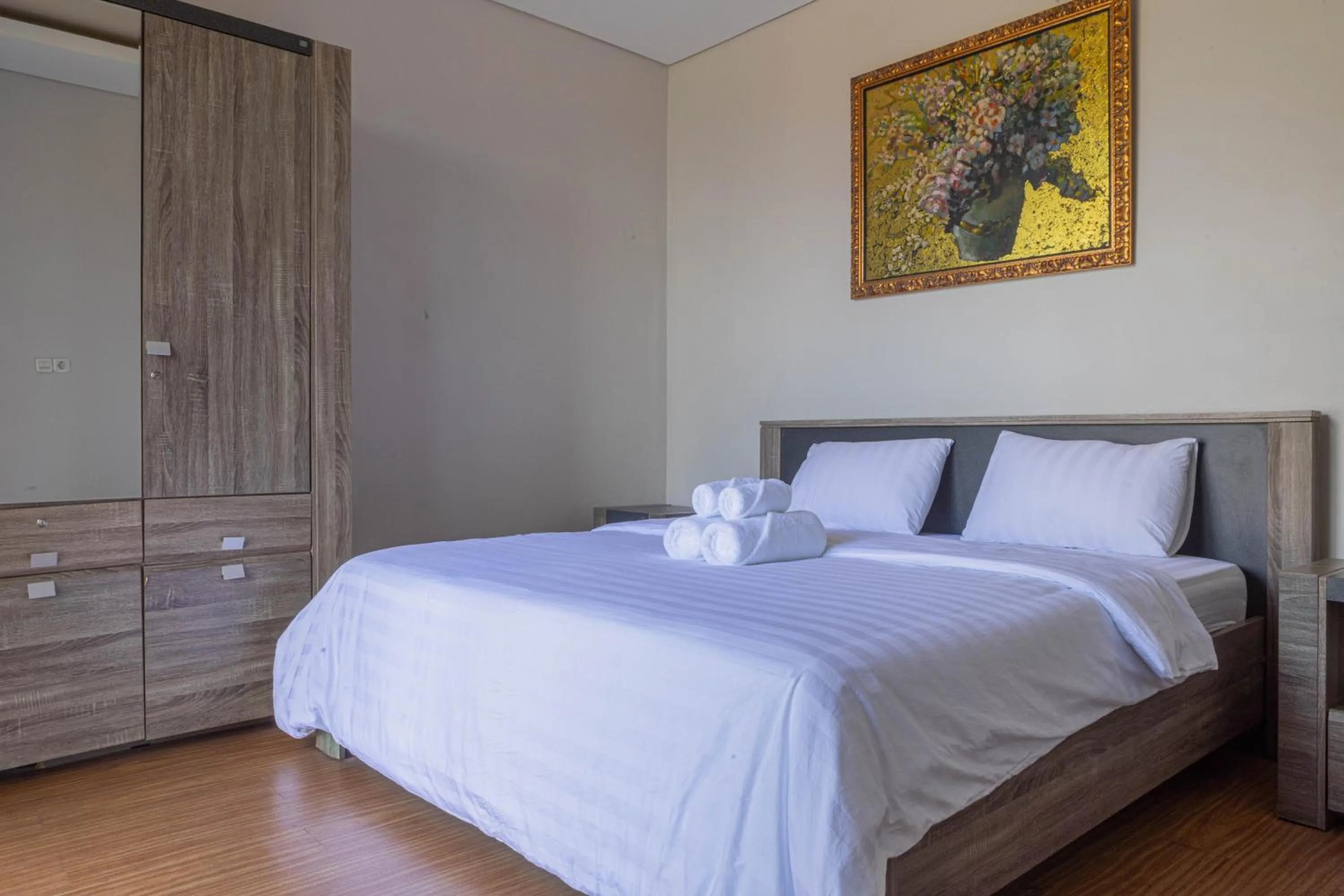 Bed in Lavender - Taman Tanda