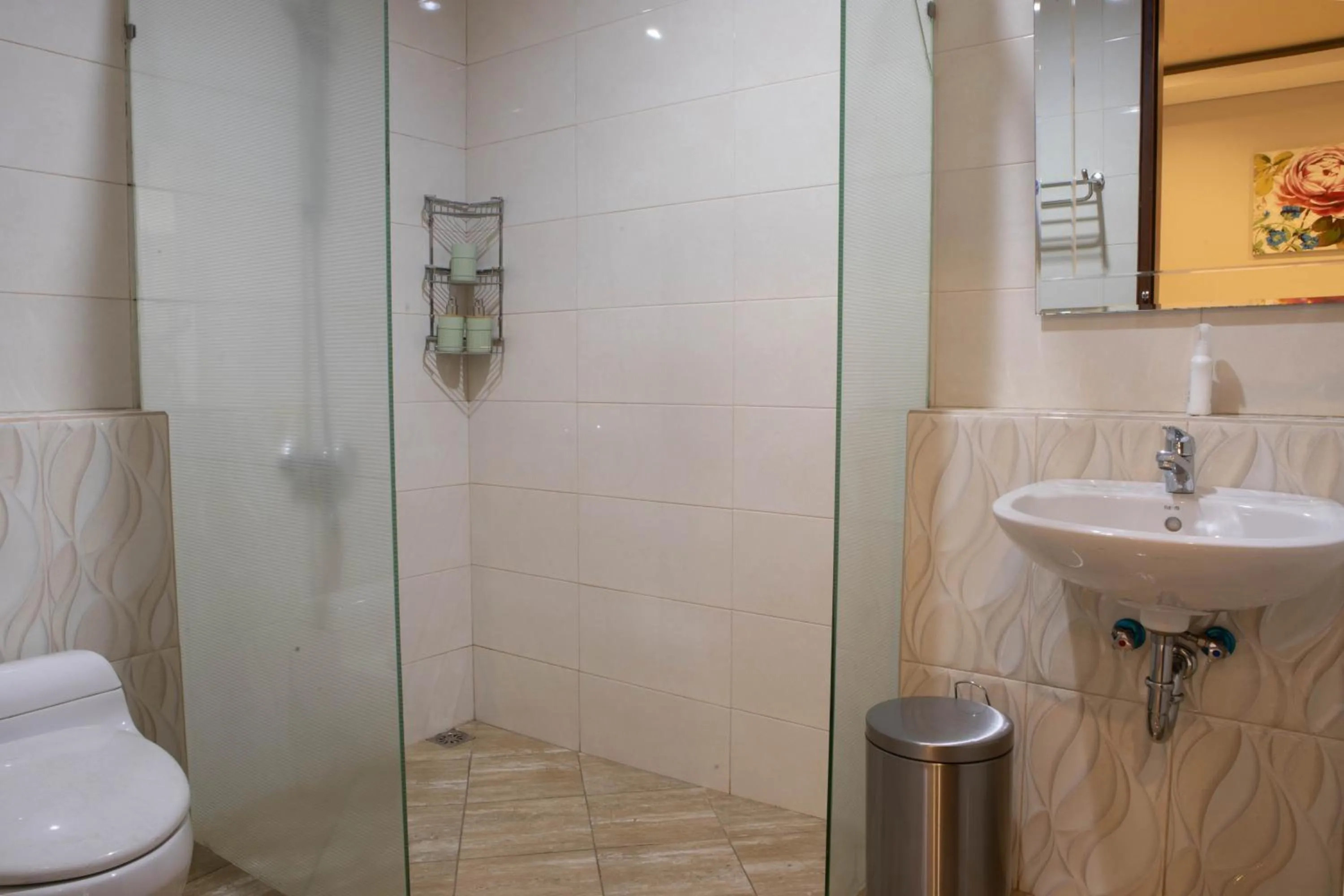 Shower in Lavender - Taman Tanda