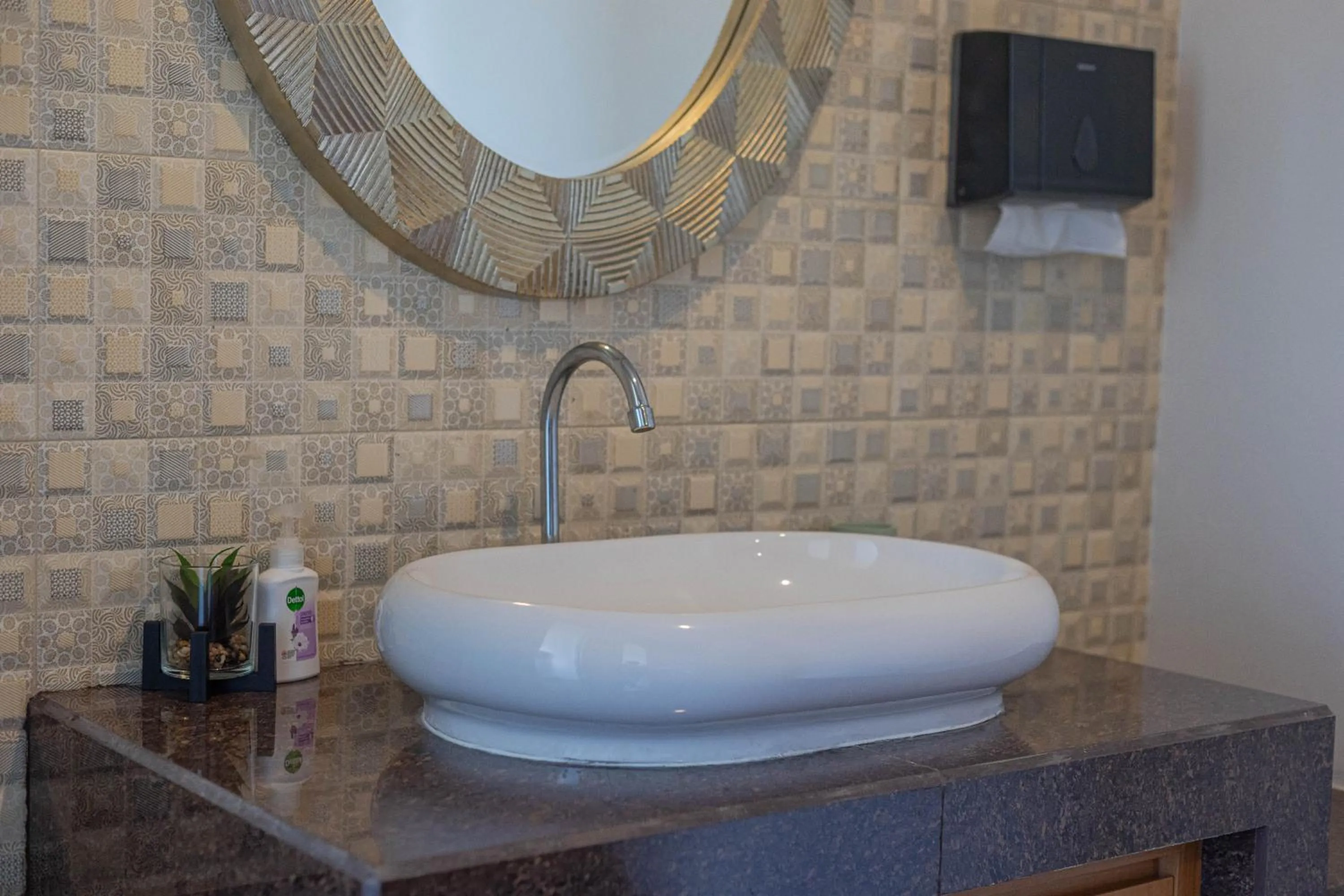 Bathroom in Lavender - Taman Tanda