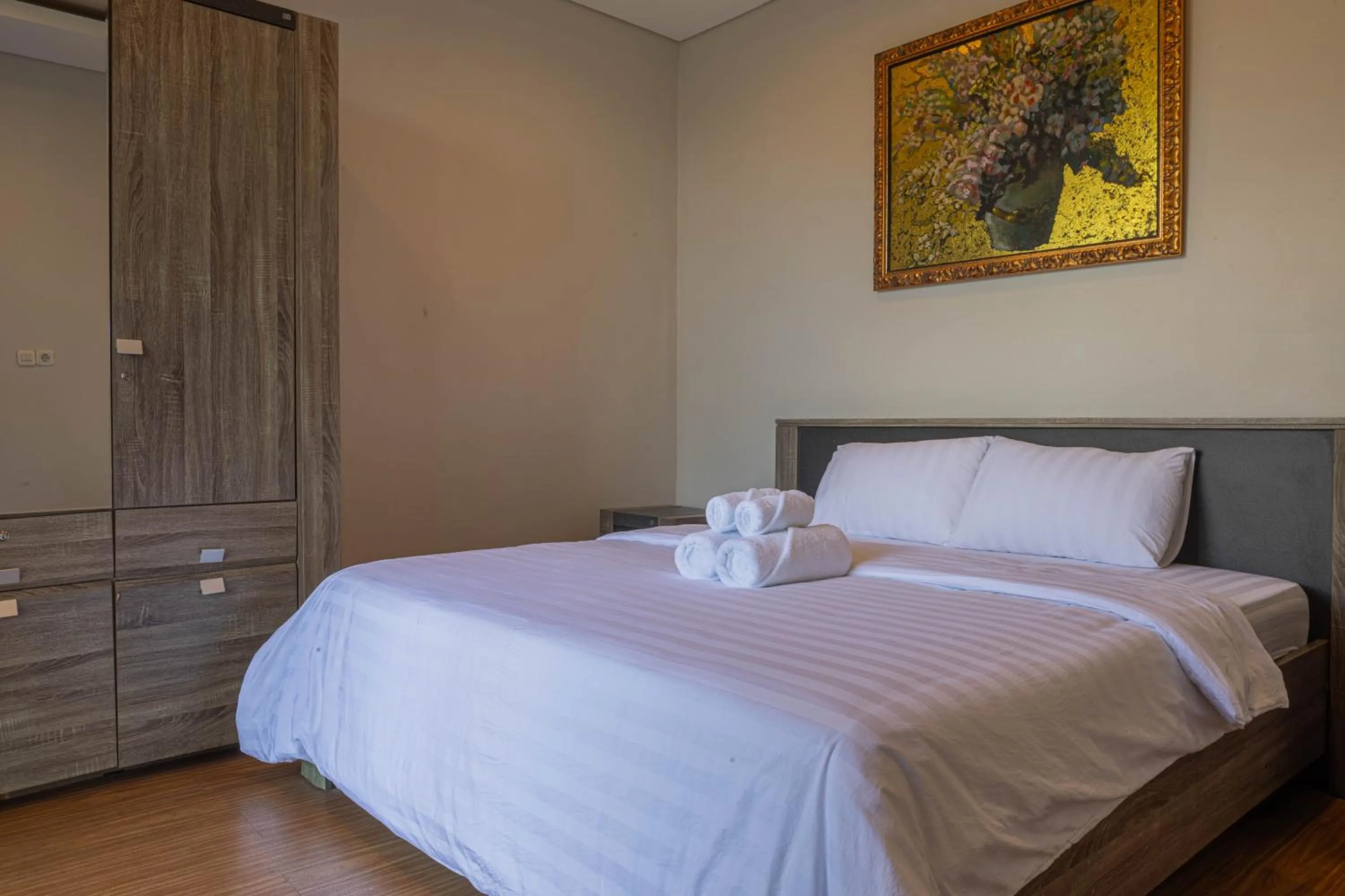 Bed in Lavender - Taman Tanda