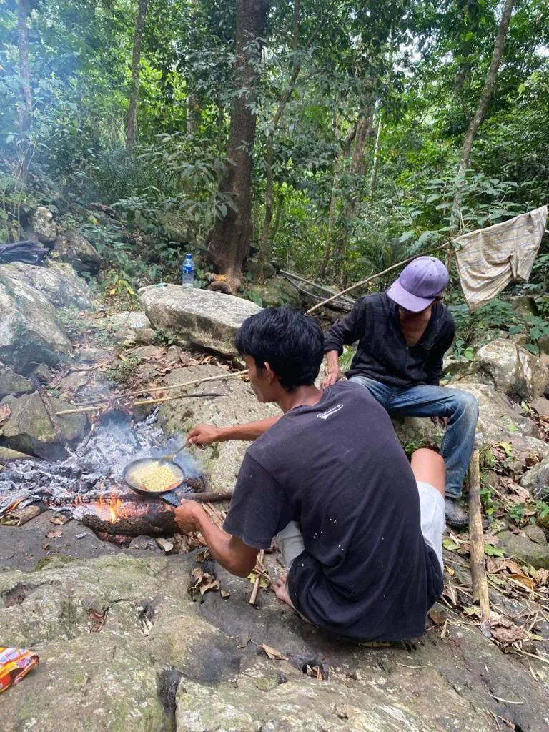 Hiking in Rangsot INN