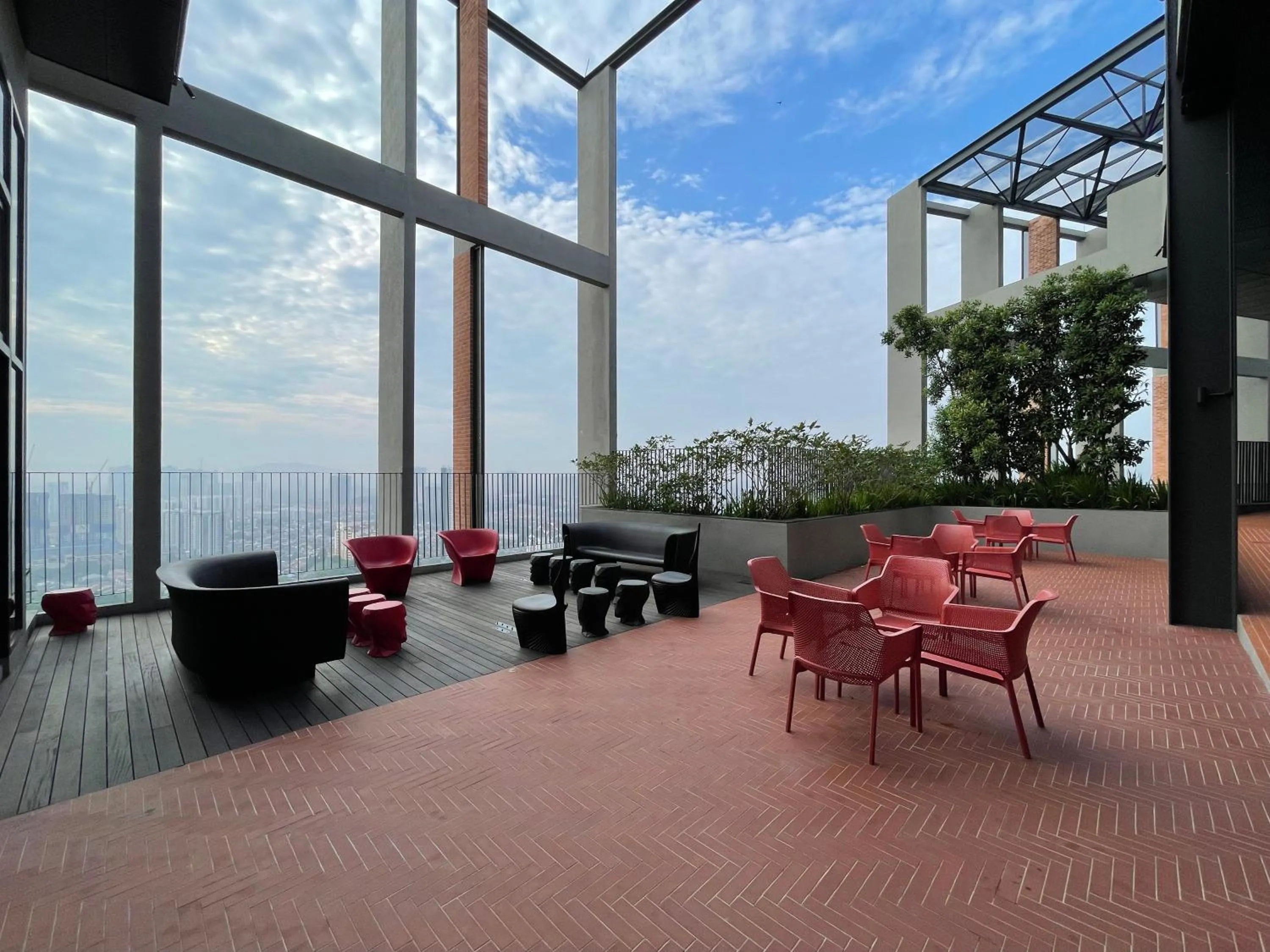 Game Room in Millerz Square by KL Minsu