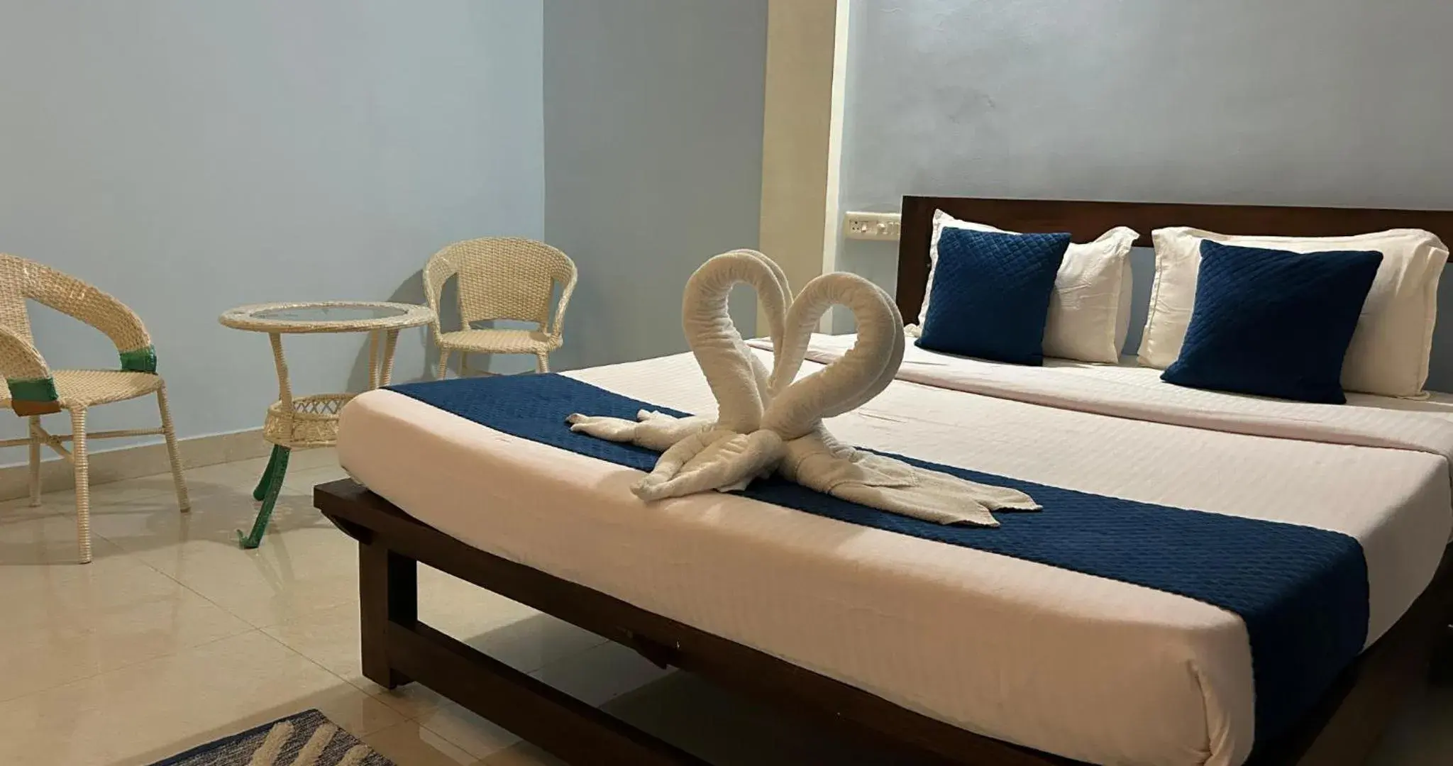 Bed in Aqua Wave by YogiTree Hotels Bed in Aqua Wave by YogiTree Hotels