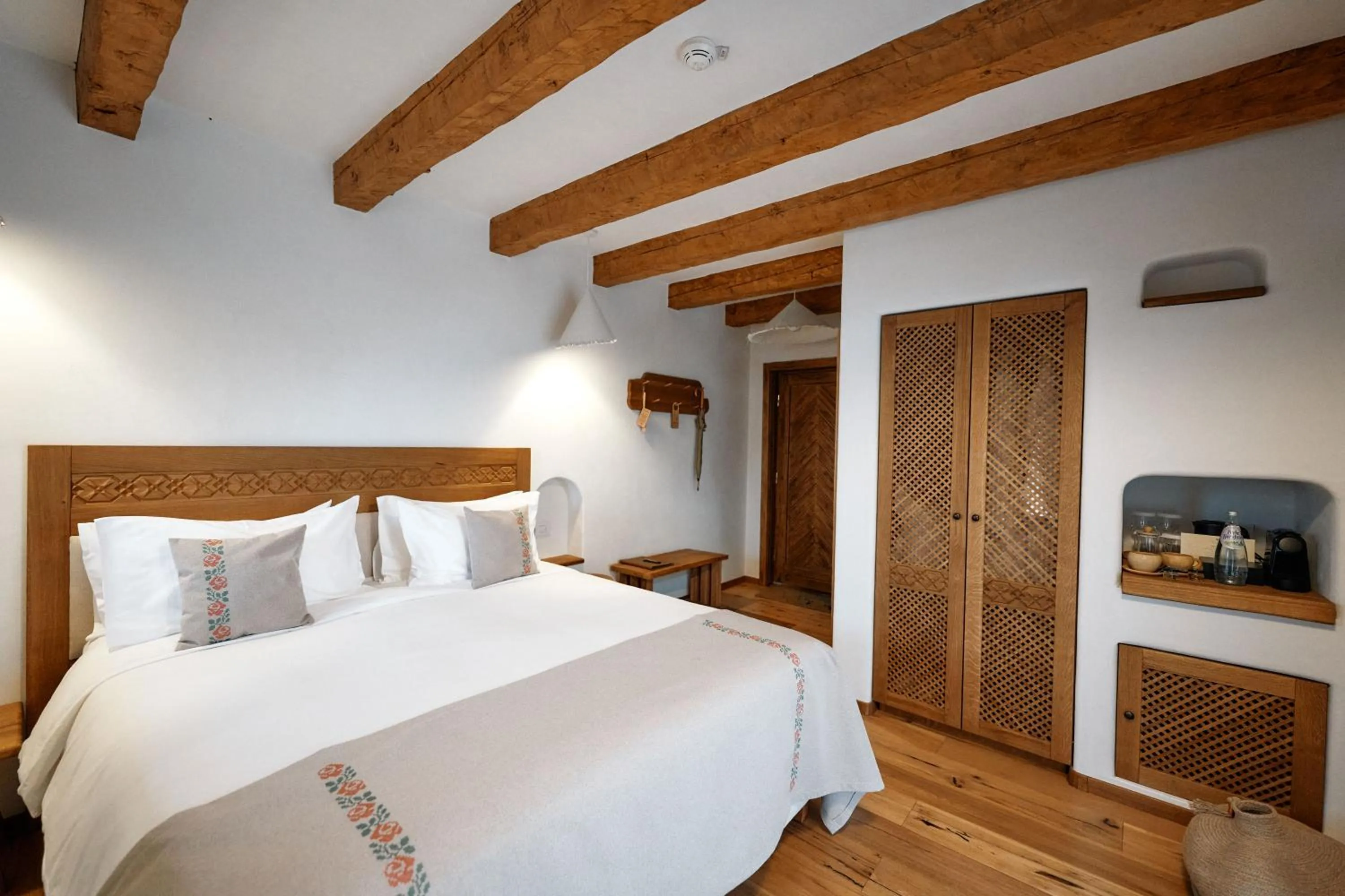 Bed in Matca Hotel Relais & Châteaux