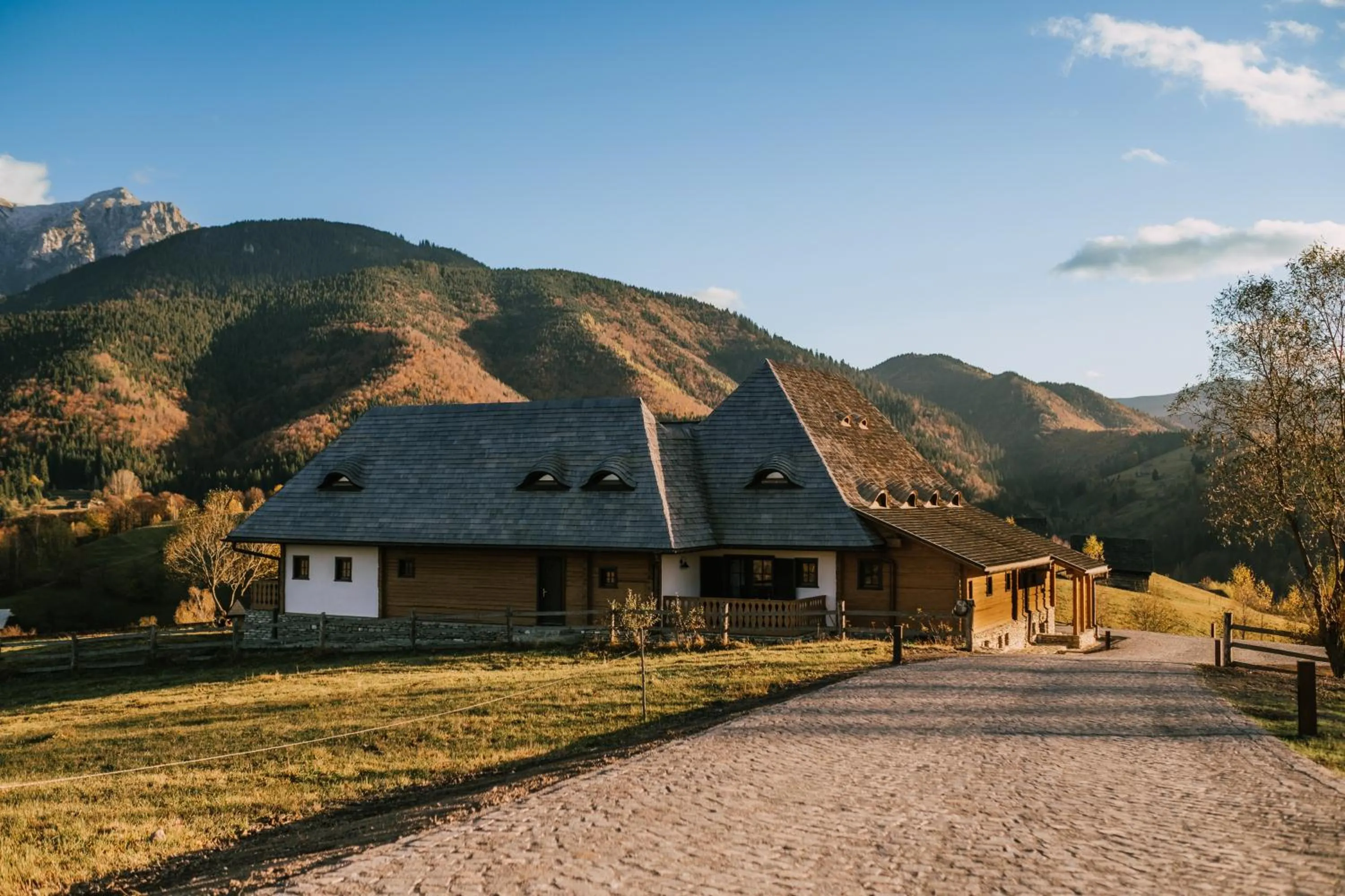 Property building in Matca Hotel Relais & Châteaux