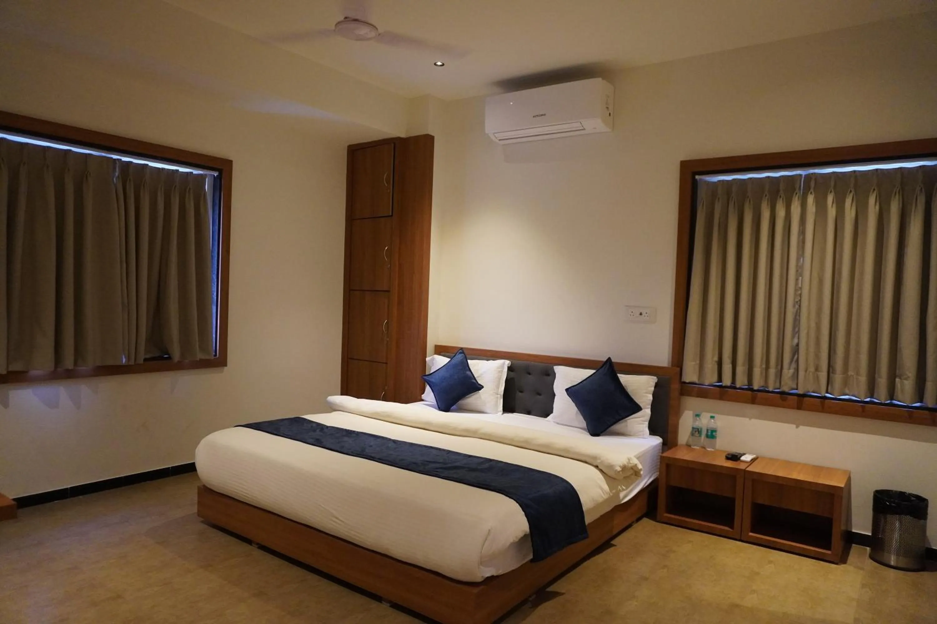 Bed in Lion Signature Family Resort