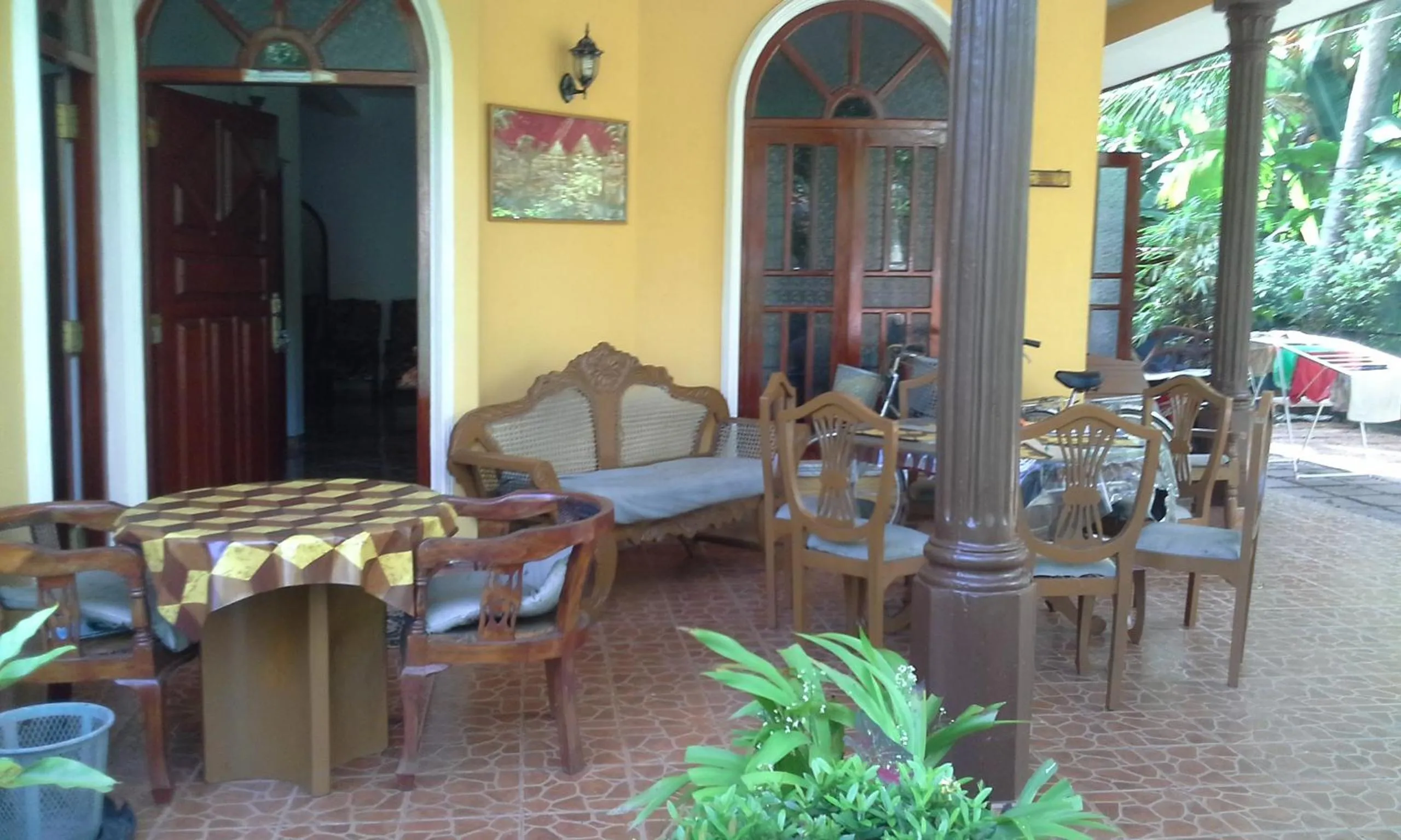 Deluxe Triple Room in Grace Villa Bentota