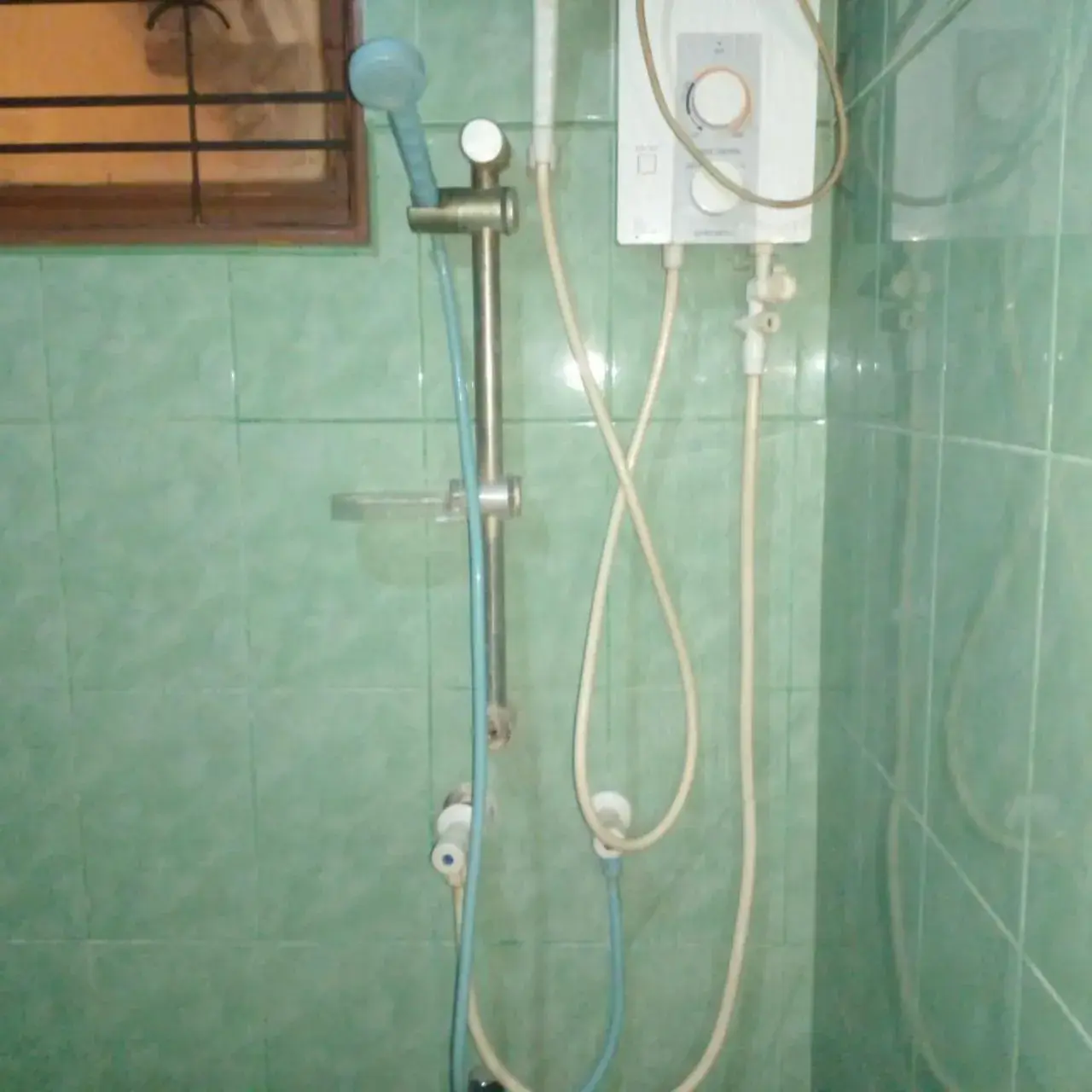 Comfort Triple Room with Shower in Grace Villa Bentota Comfort Triple Room with Shower in Grace Villa Bentota
