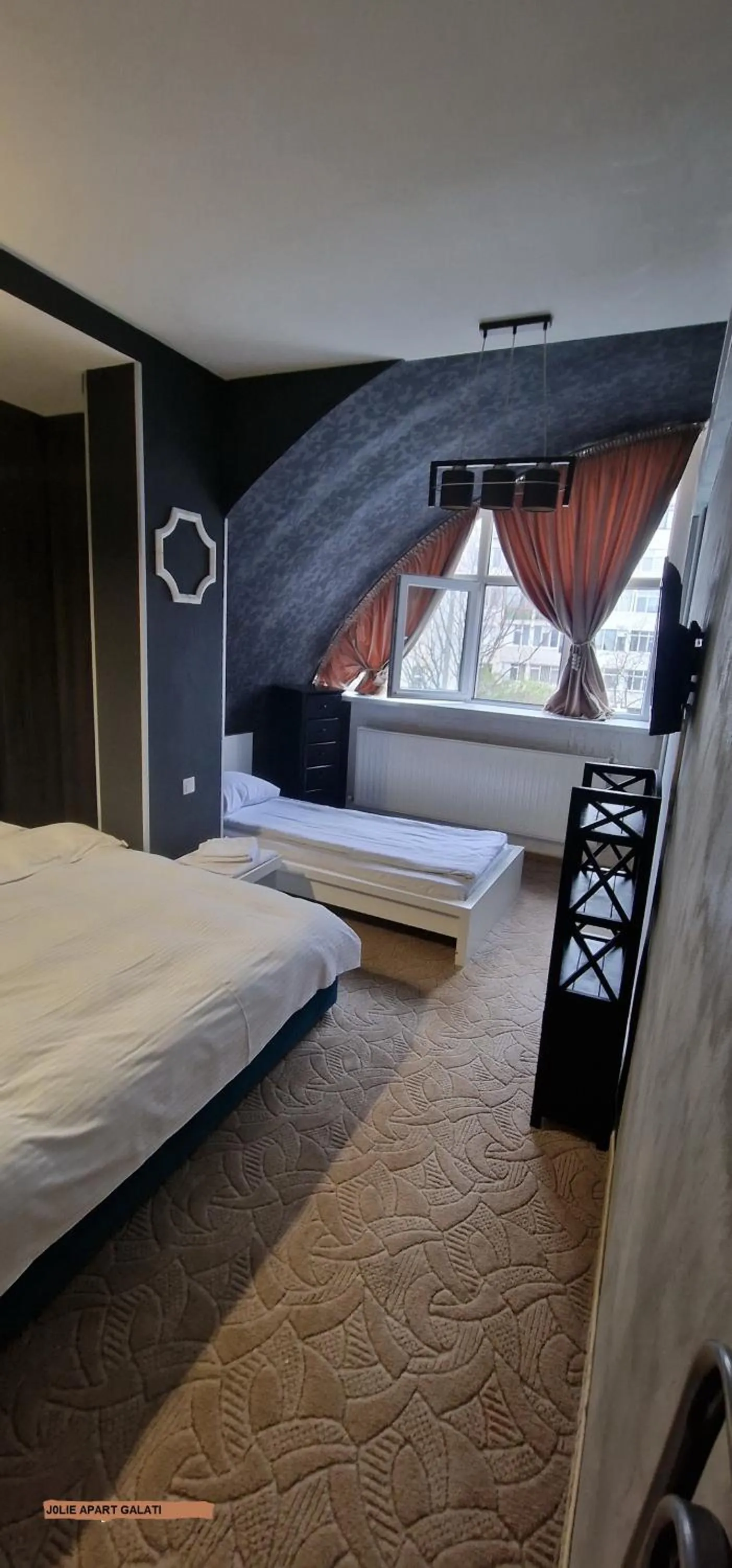 Bedroom, Bed in Hotel Jolie Apartments