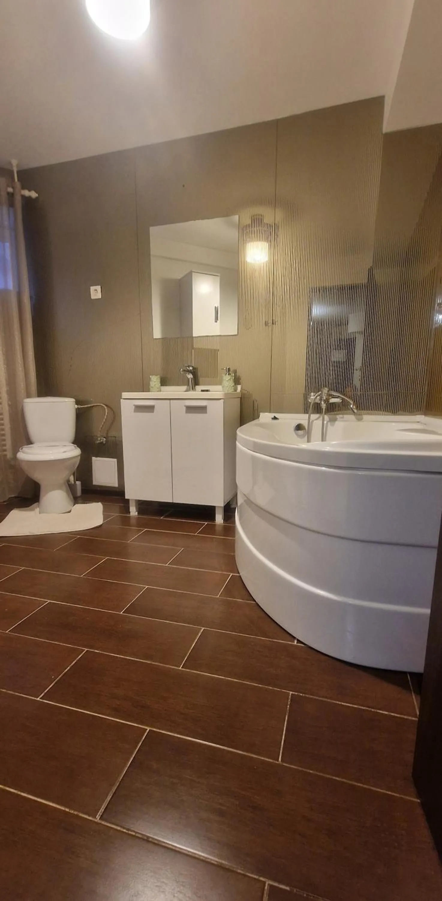 Bathroom in Hotel Jolie Apartments