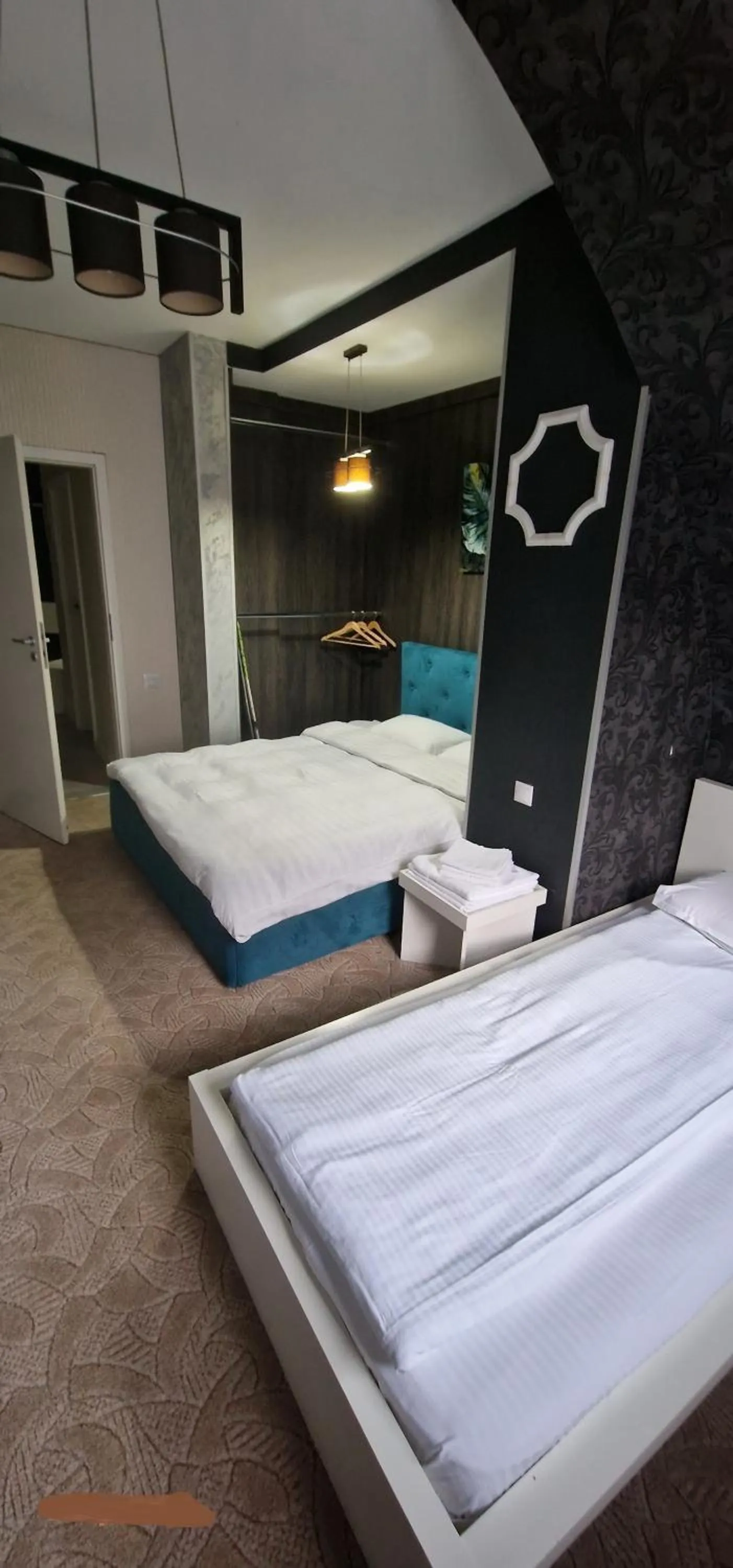 Bedroom, Bed in Hotel Jolie Apartments