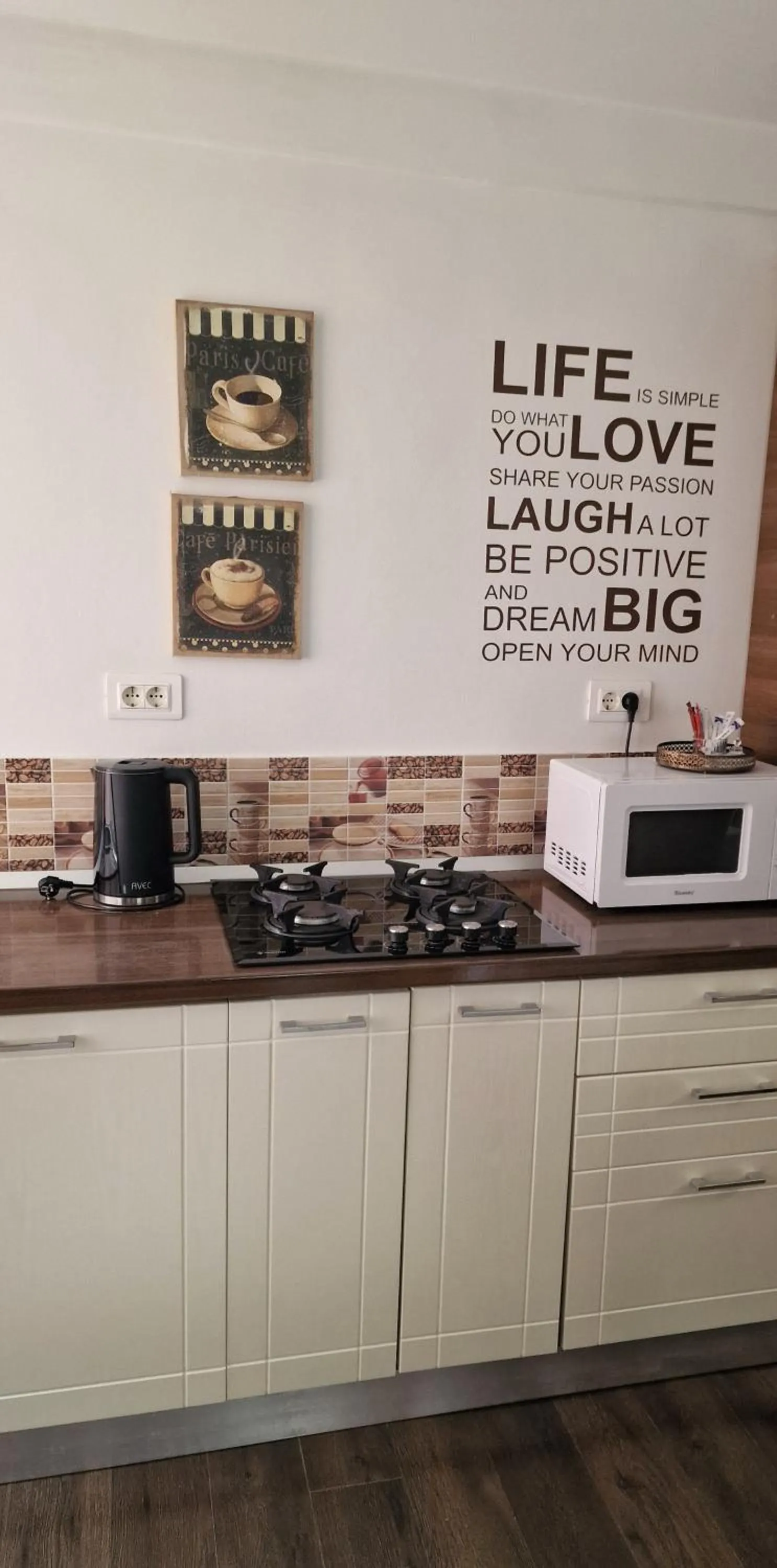 Coffee/tea facilities in Hotel Jolie Apartments