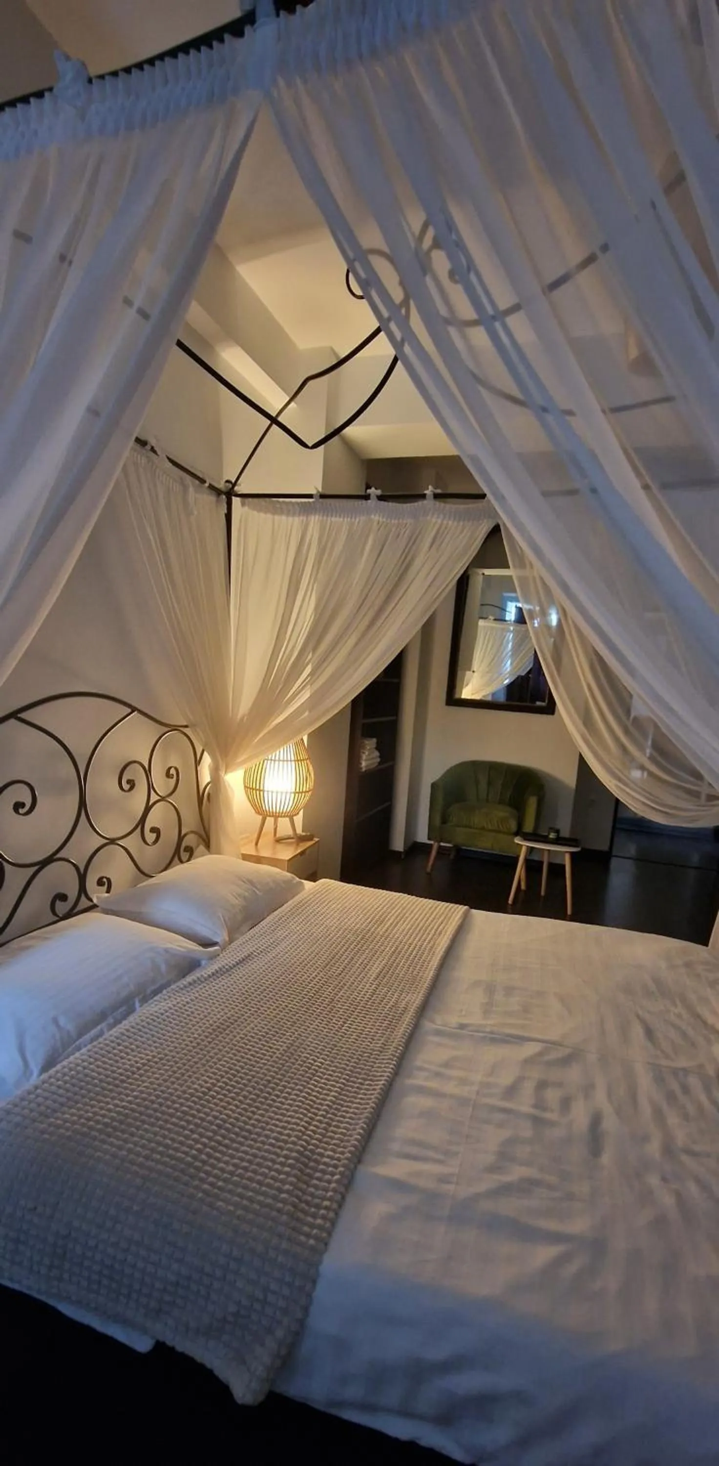 Bed in Hotel Jolie Apartments