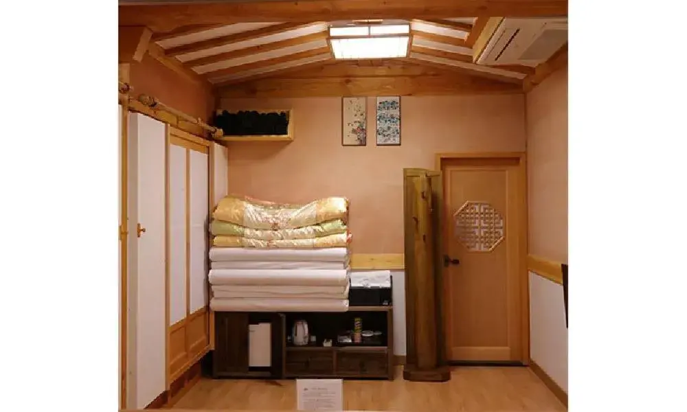 Bedroom, Bed in Hwangnamguan Hanok Village Bedroom, Bed in Hwangnamguan Hanok Village