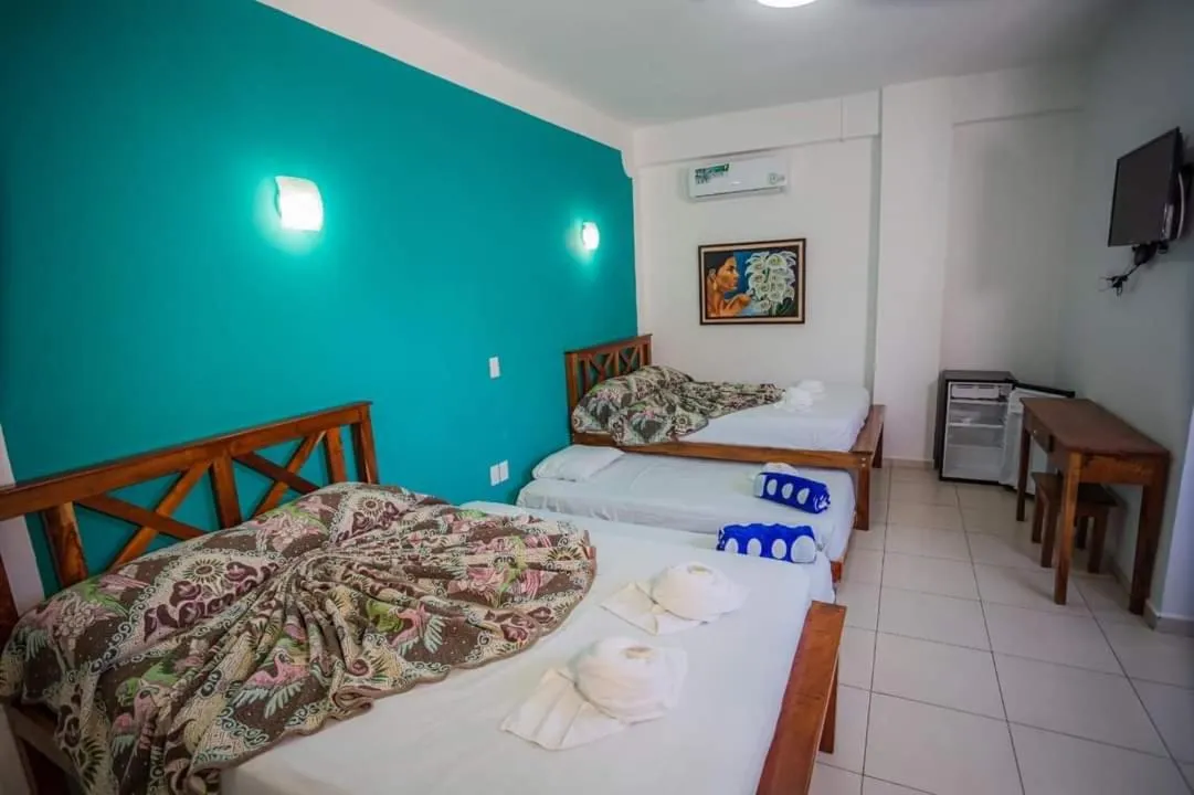 Bedroom, Bed in Hotel Las Palmas en Laurel