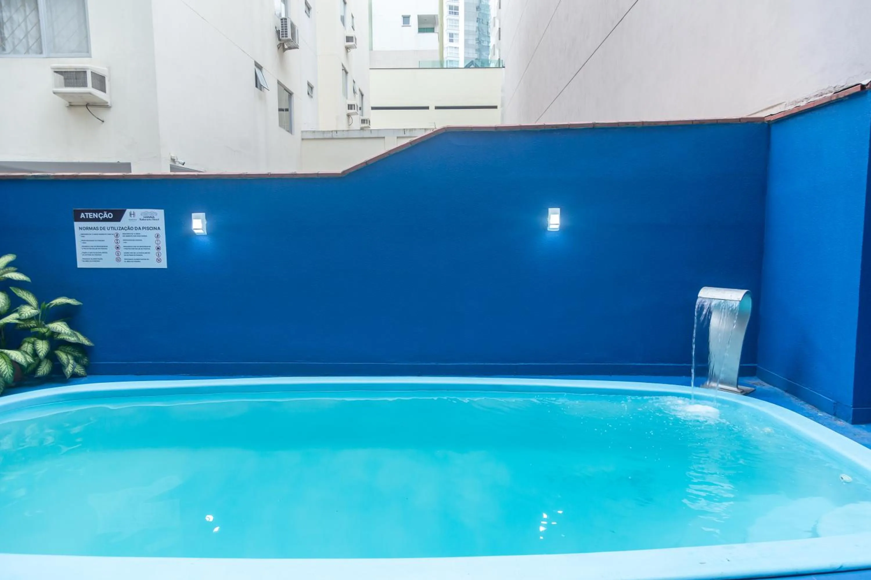 HANNA Balneário Hotel