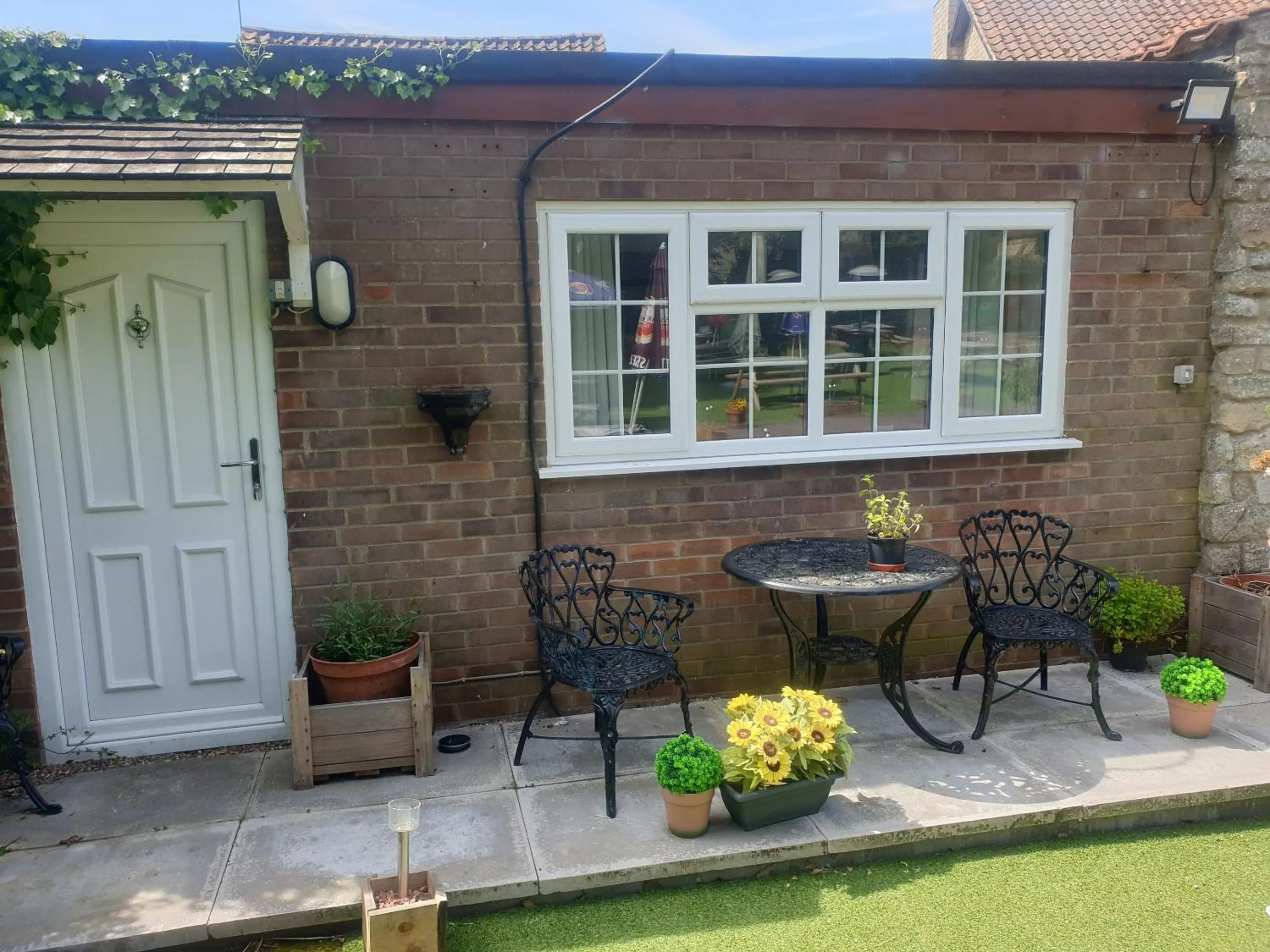 Property building in Crown & Anchor