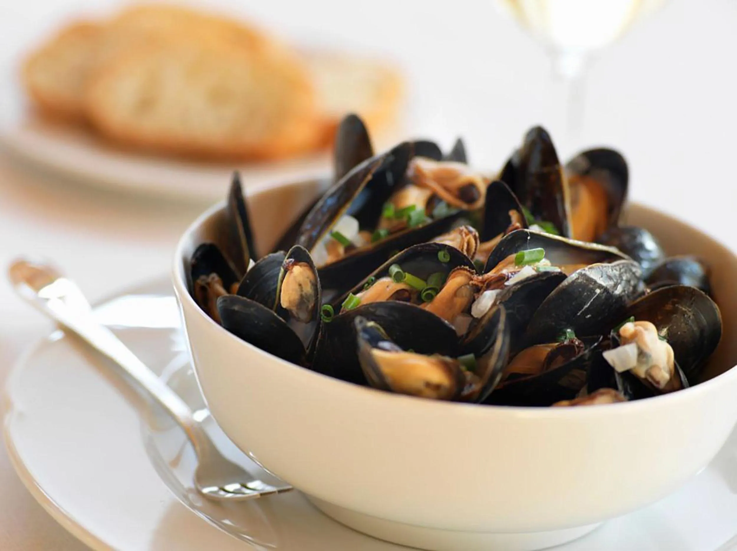 Food and drinks in Crown & Anchor