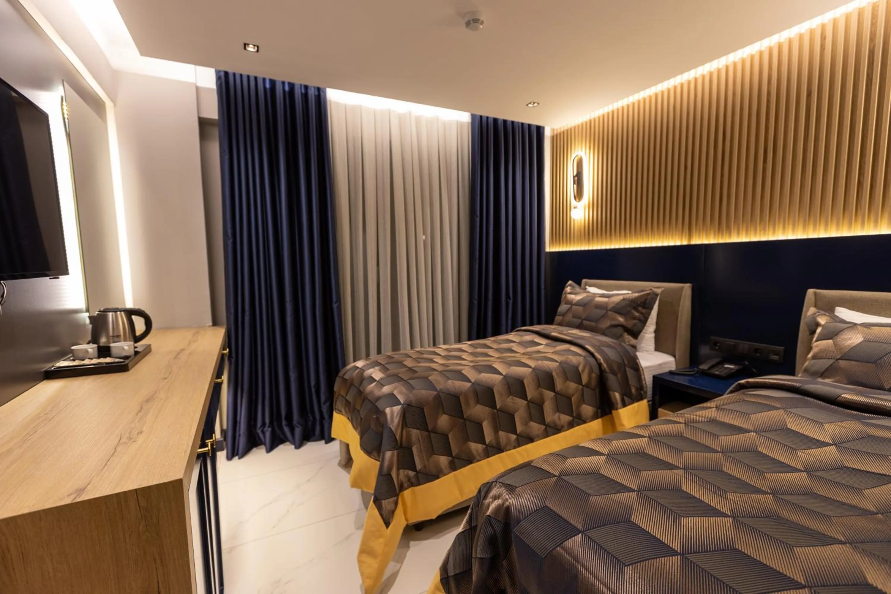 Bed in AMASRA DADAYLI HOTEL