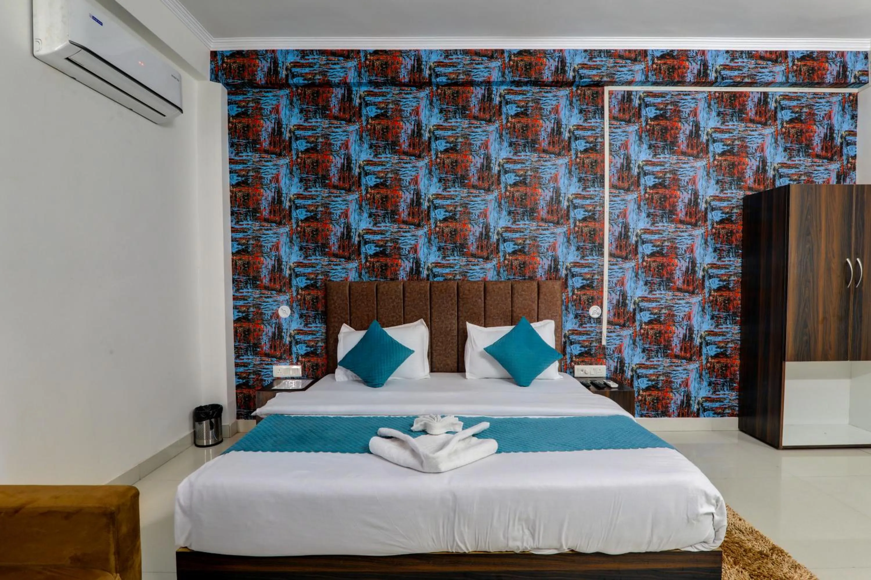 Bedroom, Bed in The Bunglo (Villa)