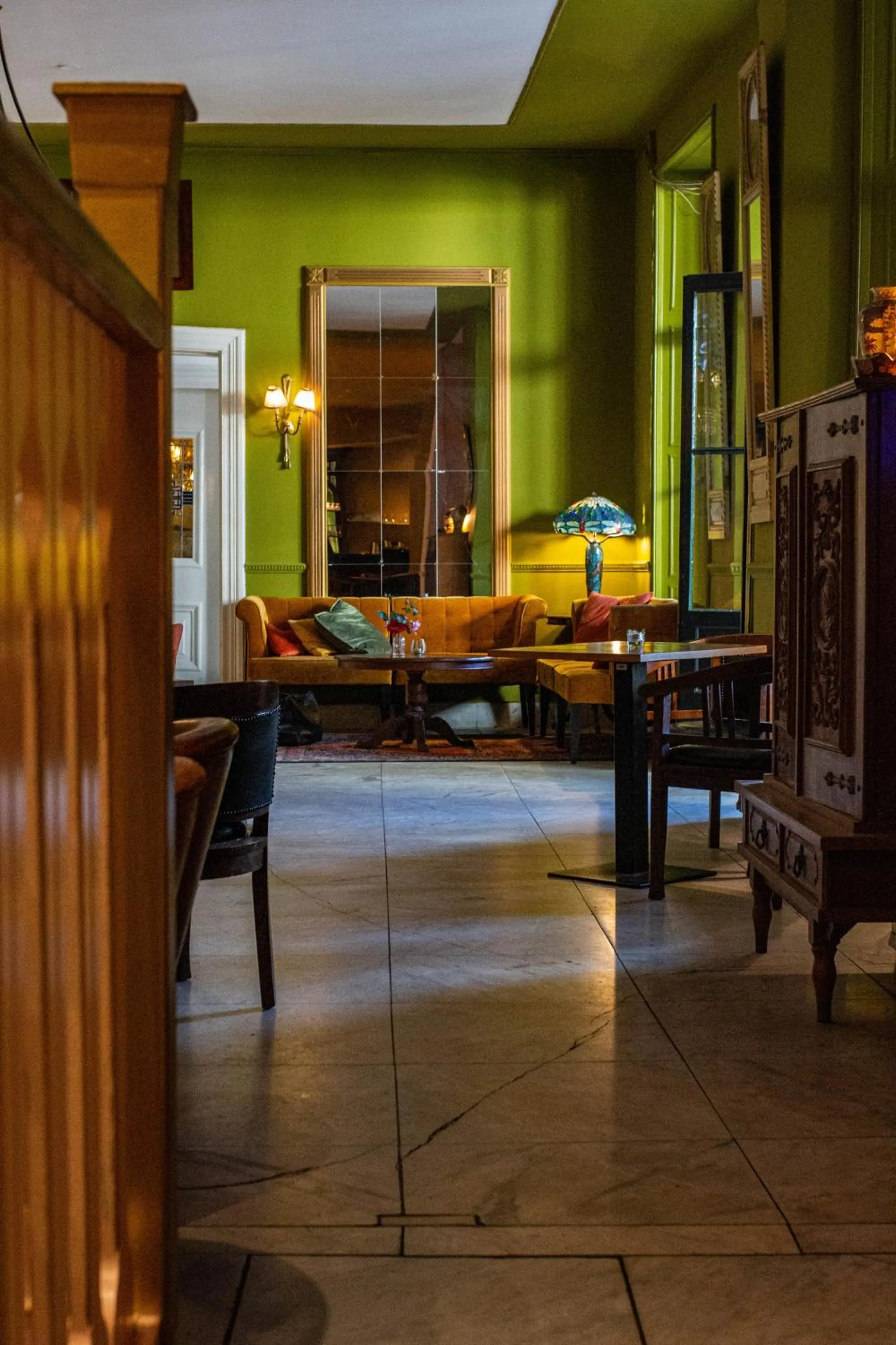 Seating area in Hotel Schimmelpenninck Huys