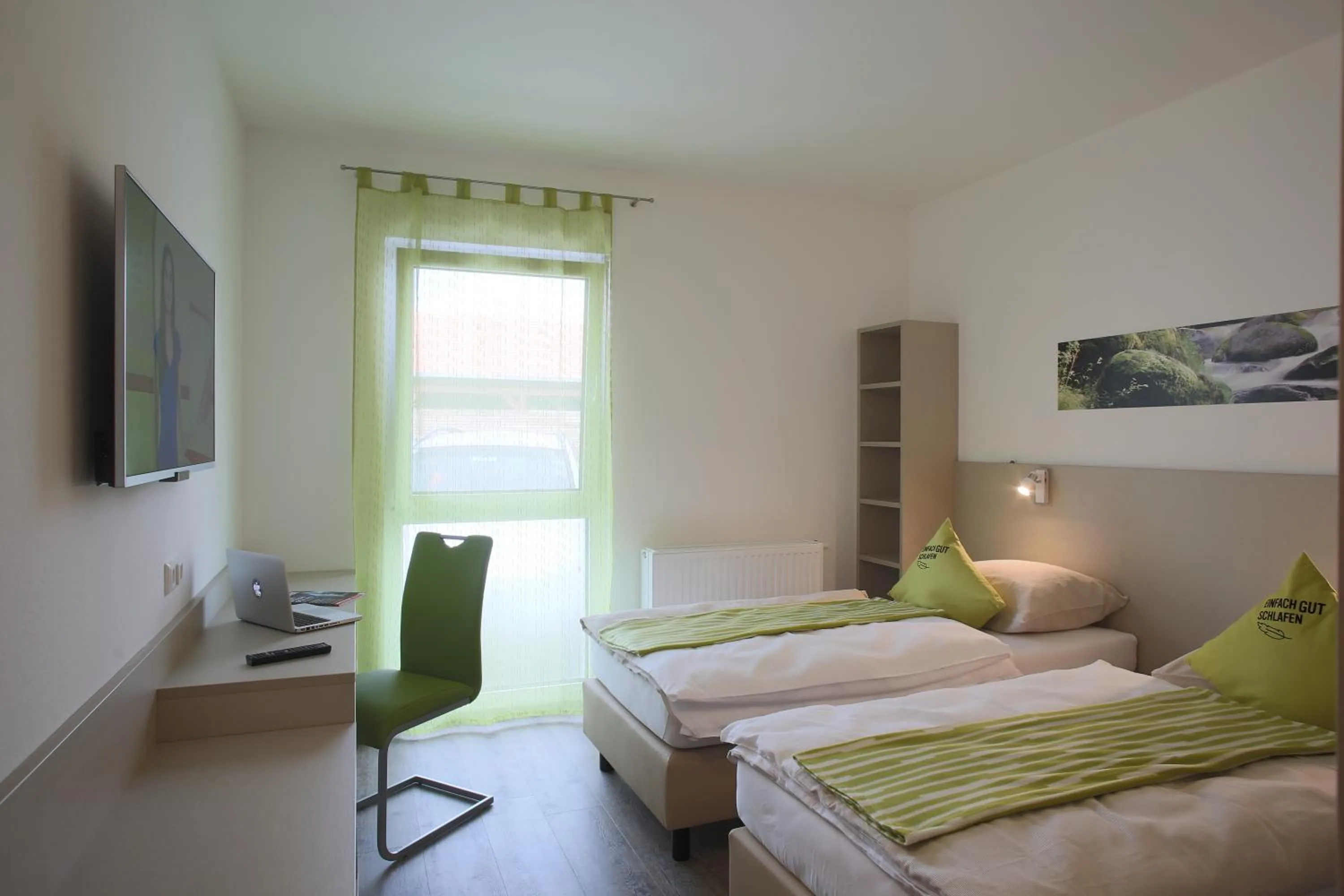 Photo of the whole room, Bed in Smart Motel