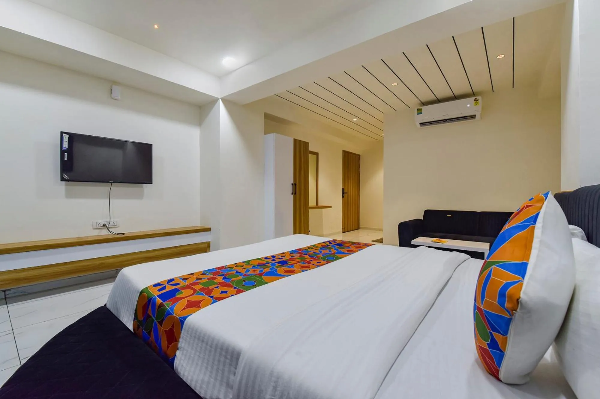 Bedroom, Bed in FabHotel Bliss