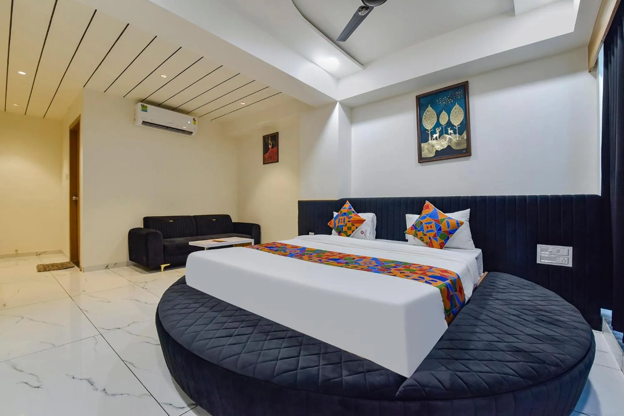 Bedroom, Bed in FabHotel Bliss