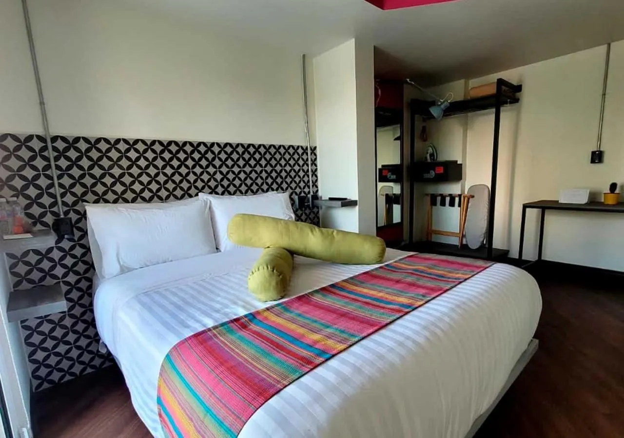 Bed in Hotel Estancias VIVE MX Cuauhtemoc, Trademark by Wyndham