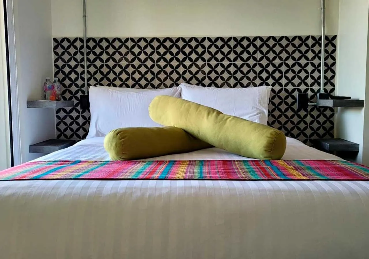 Bed in Hotel Estancias VIVE MX Cuauhtemoc, Trademark by Wyndham