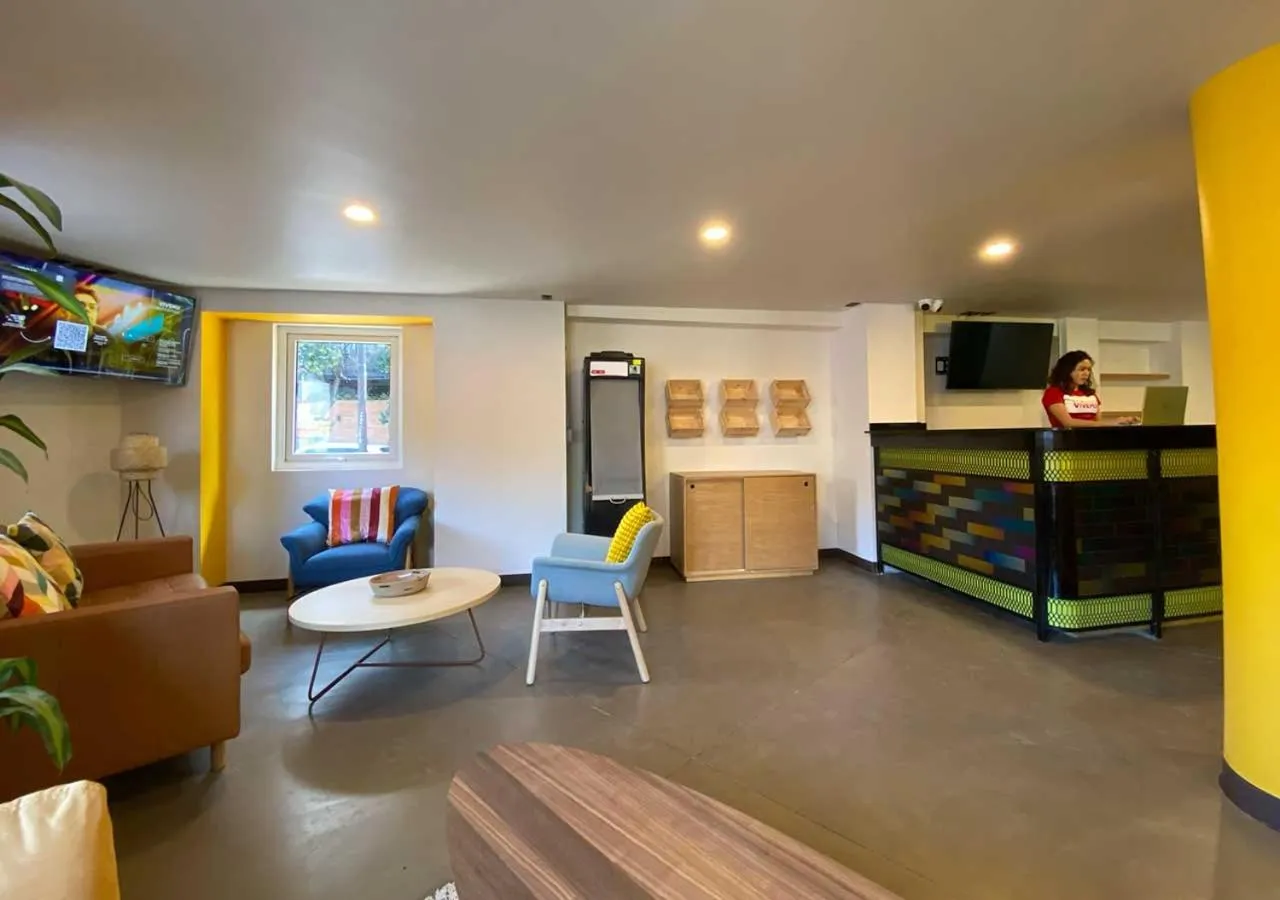 Lobby or reception in Hotel Estancias VIVE MX Cuauhtemoc, Trademark by Wyndham