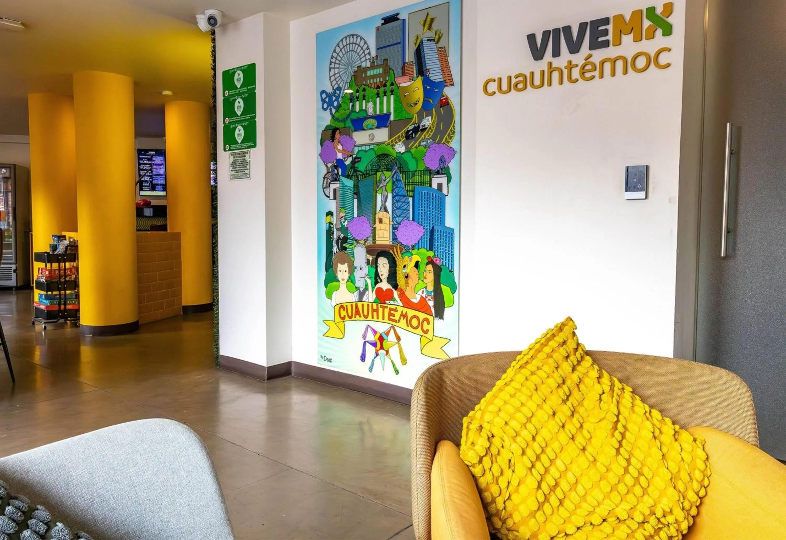 Lobby or reception in Hotel Estancias VIVE MX Cuauhtemoc, Trademark by Wyndham