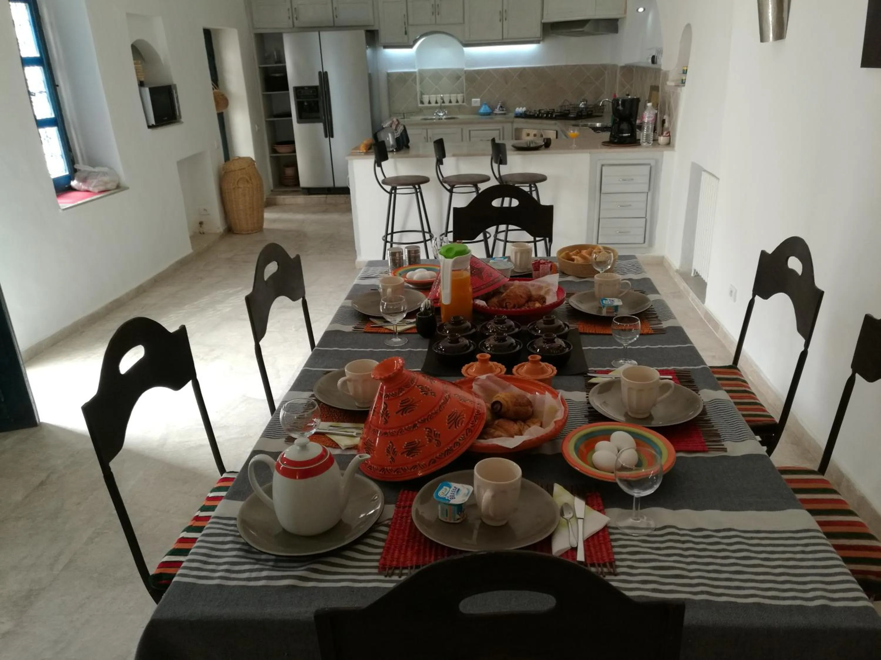 Dining area in Dar Ennour Djerbahood Erriadh