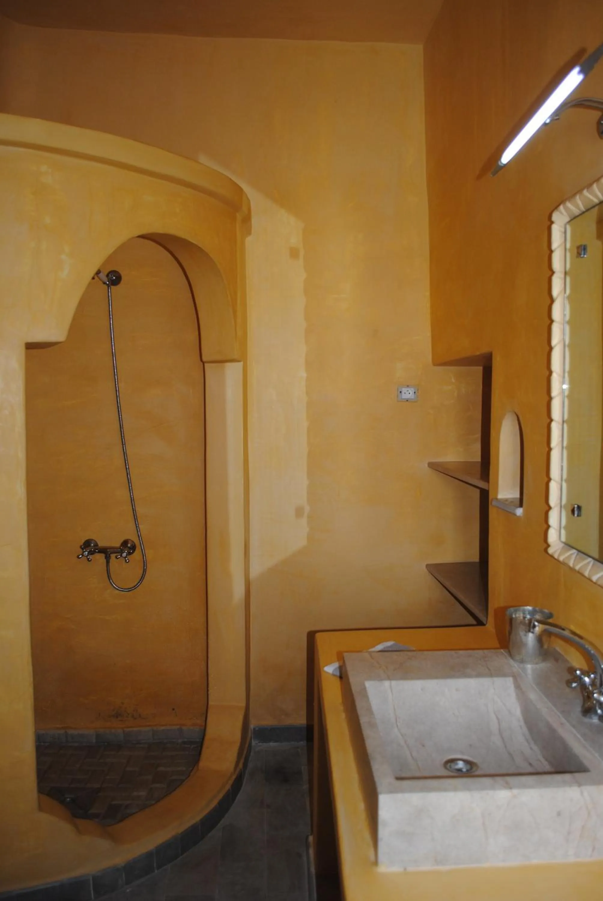 Bathroom in Dar Ennour Djerbahood Erriadh